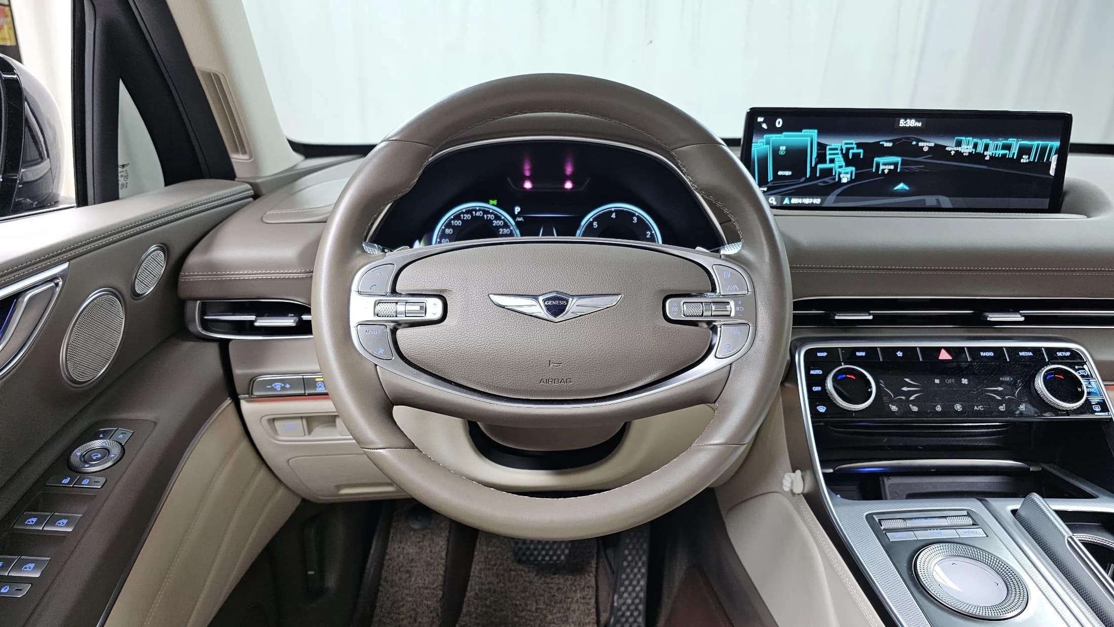 Genesis GV80 3.0 Diesel AWD, 2022 г. 65618 км. — фото 13