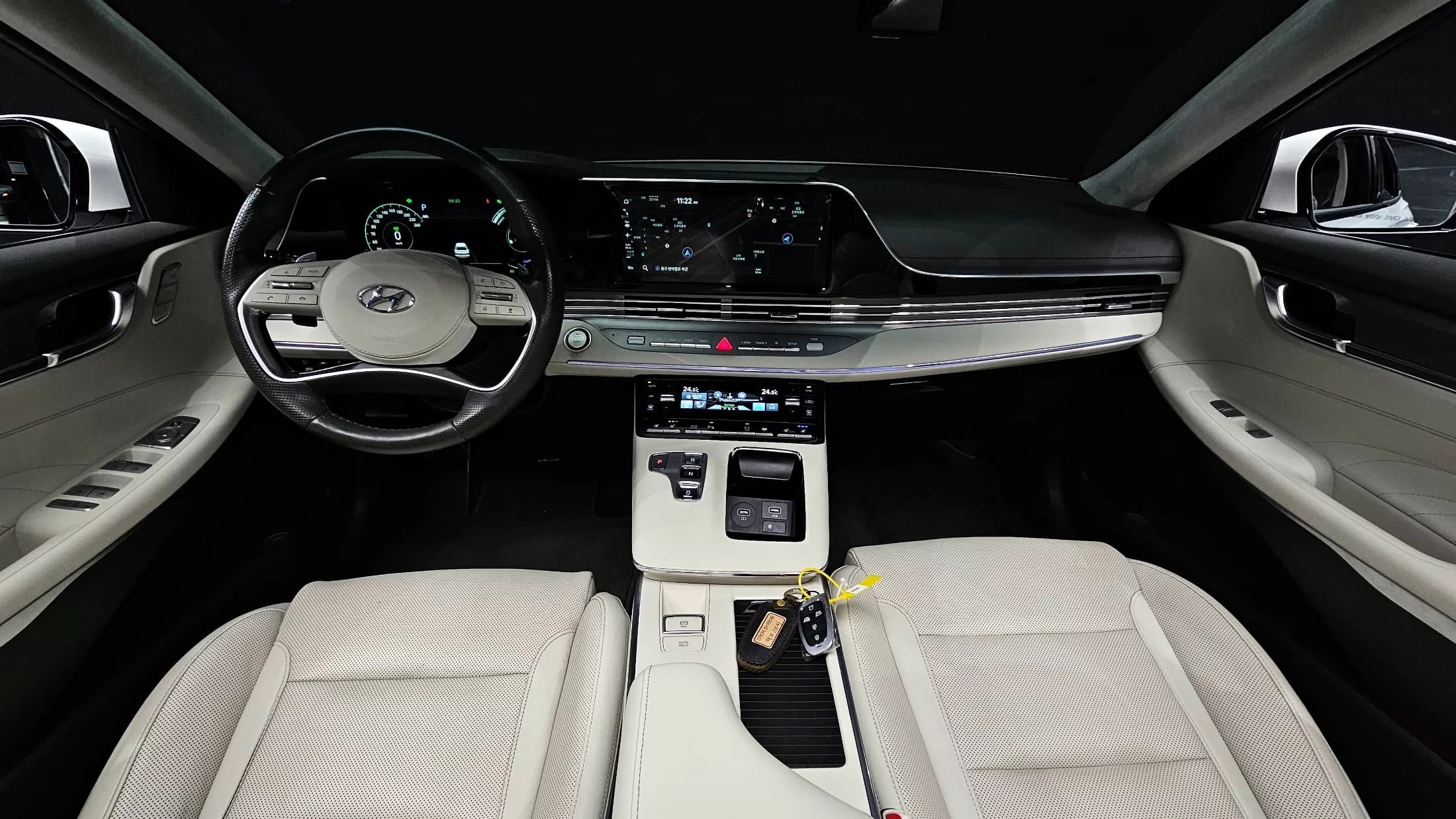 Hyundai Grandeur Calligraphy, гибрид, 2021 г. 62544 км. — фото 7
