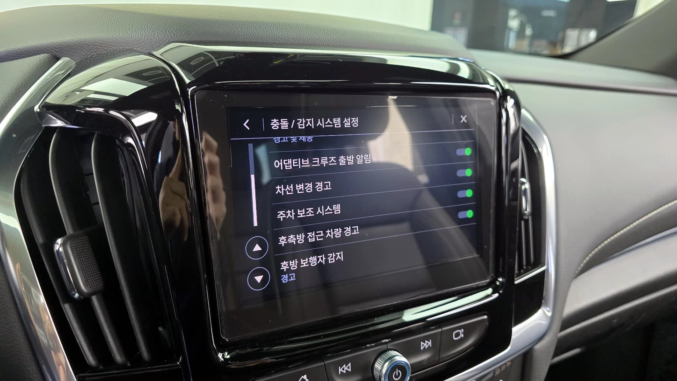 Daewoo Traverse 3.6 AWD Redline, 2022 г. 94826 км. — фото 16