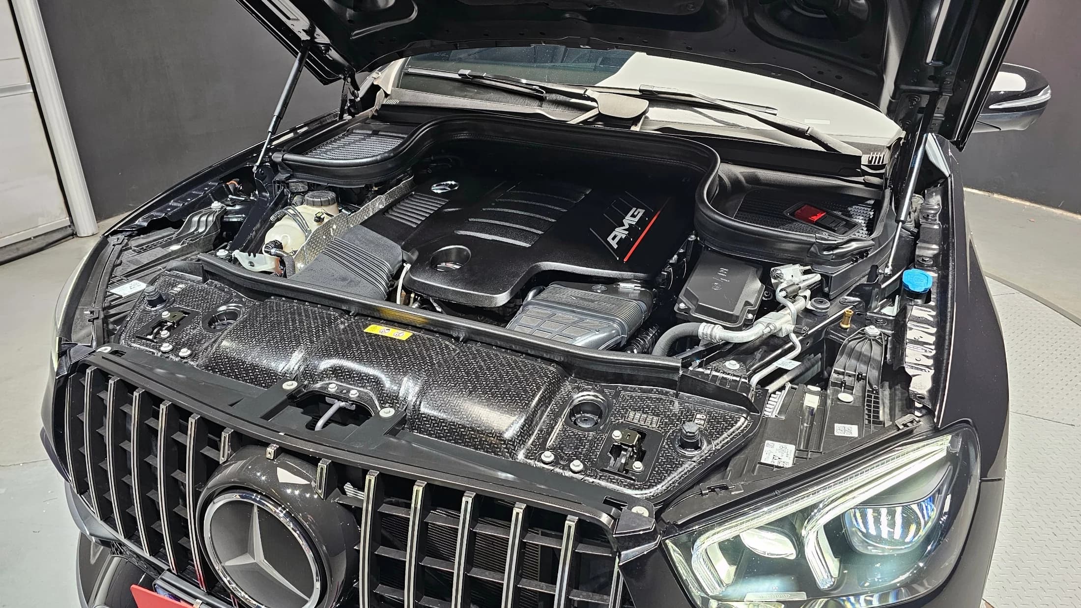 Mercedes-Benz GLE-Class AMG GLE53 4MATIC+, 2023 г. 18061 км. — фото 6