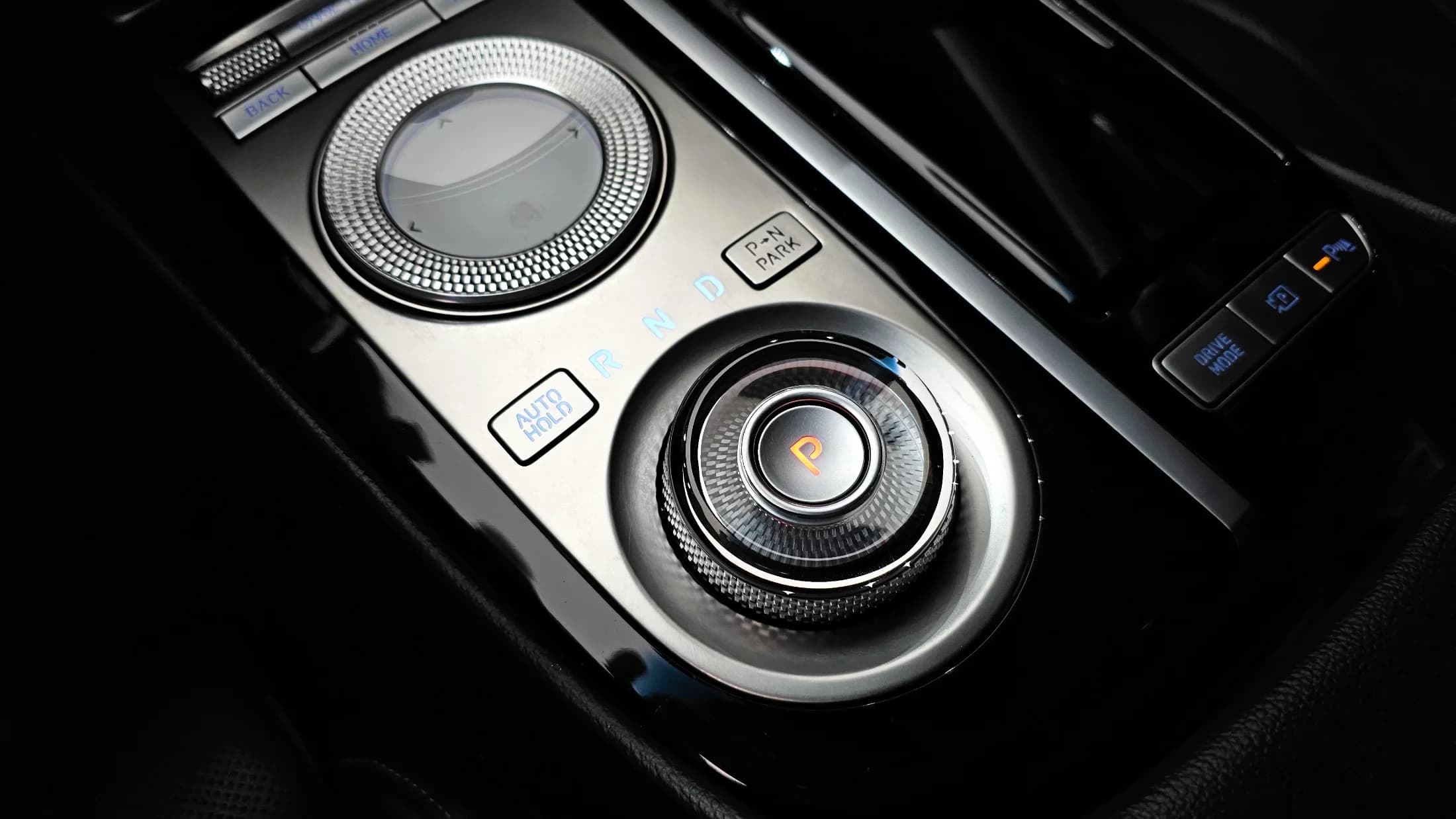 Genesis G80 Gasoline 2.5 Turbo 2WD, 2021 г. 77138 км. — фото 9