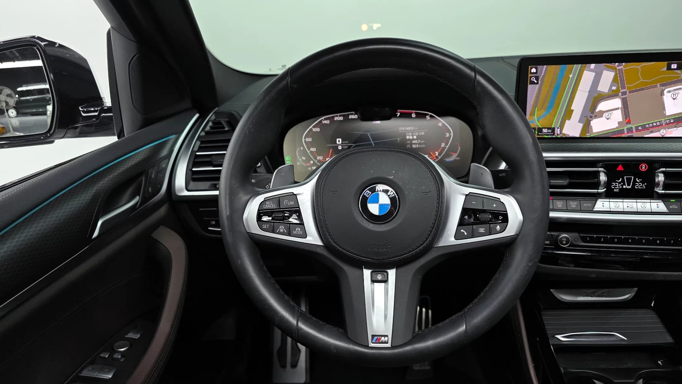 BMW X4 xDrive20i M Sport, 2023 г. 14915 км. — фото 13