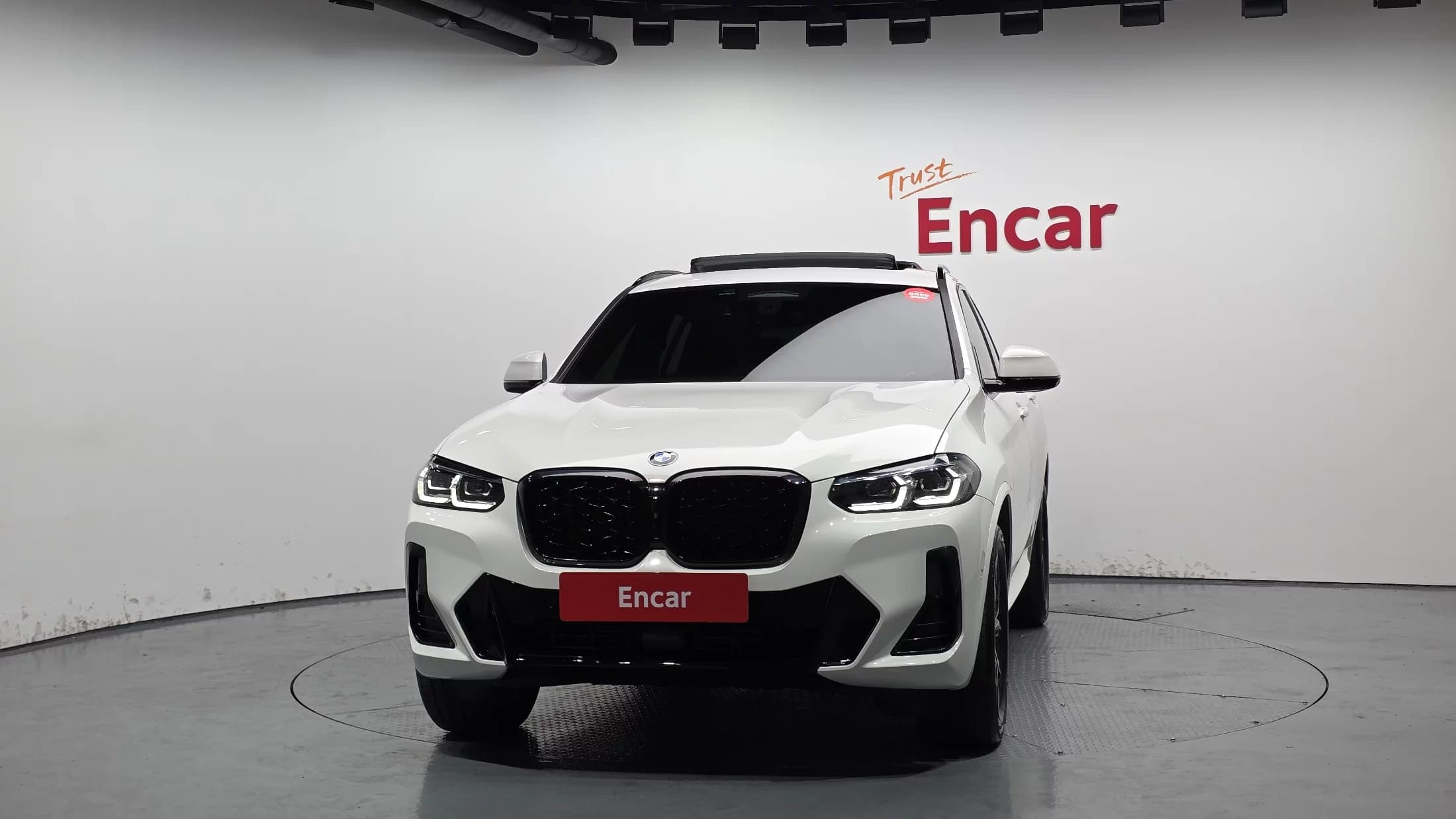 BMW X4 xDrive20i M Sport, 2023 г. 14915 км. — фото 3
