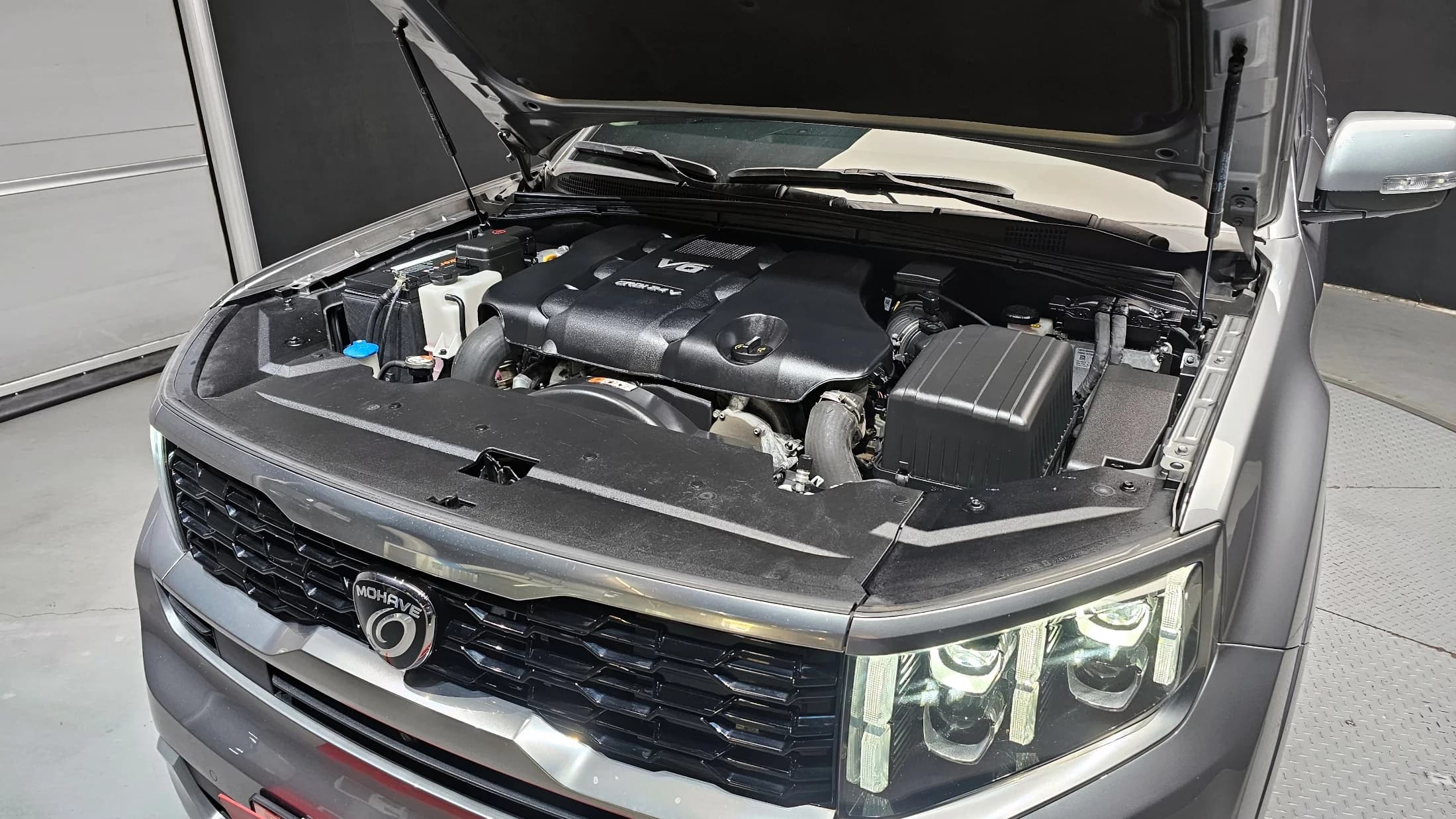 Kia Mohave Diesel 3.0 4WD 7-Seater Masters, 2021 г. 85495 км. — фото 6