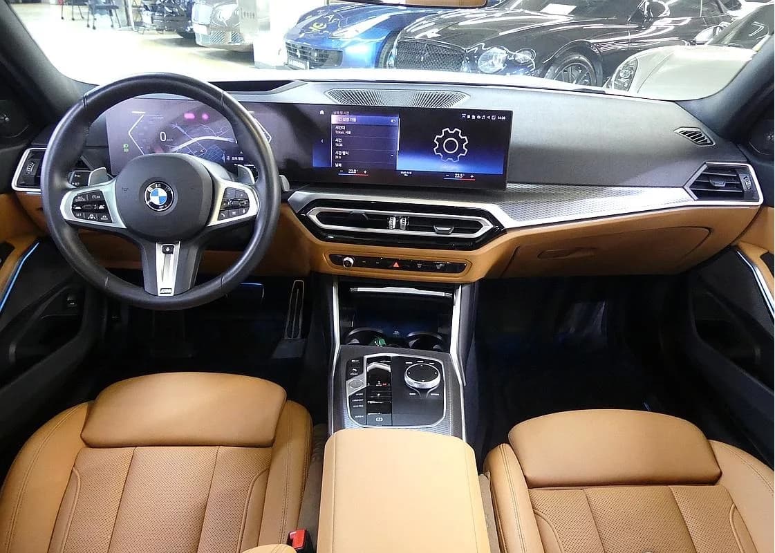 BMW 3-Series 320i Touring M Sports, 2023 г. 20100 км. — фото 7