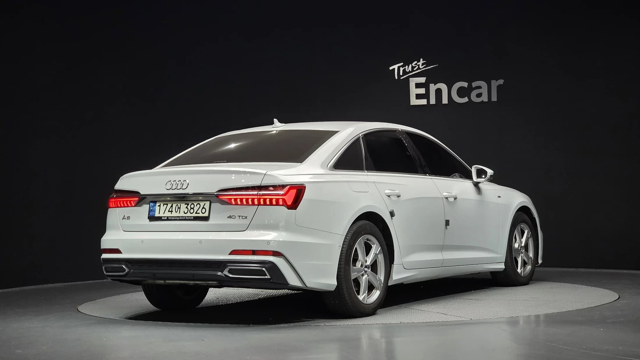 Audi A6 40 TDI, 2021 г. 47135 км. — фото 2