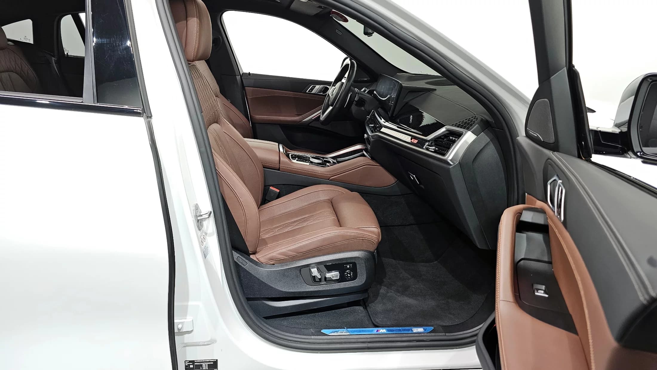 BMW X6 xDrive40i M Sport, 2023 г. 34839 км. — фото 11