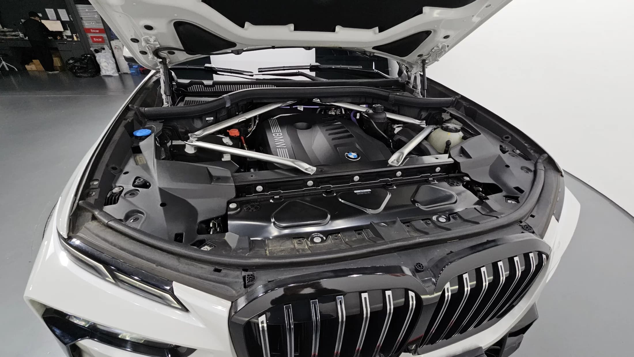 BMW X7 xDrive 40i M Sport 6STR, 2023 г. 34736 км. — фото 6