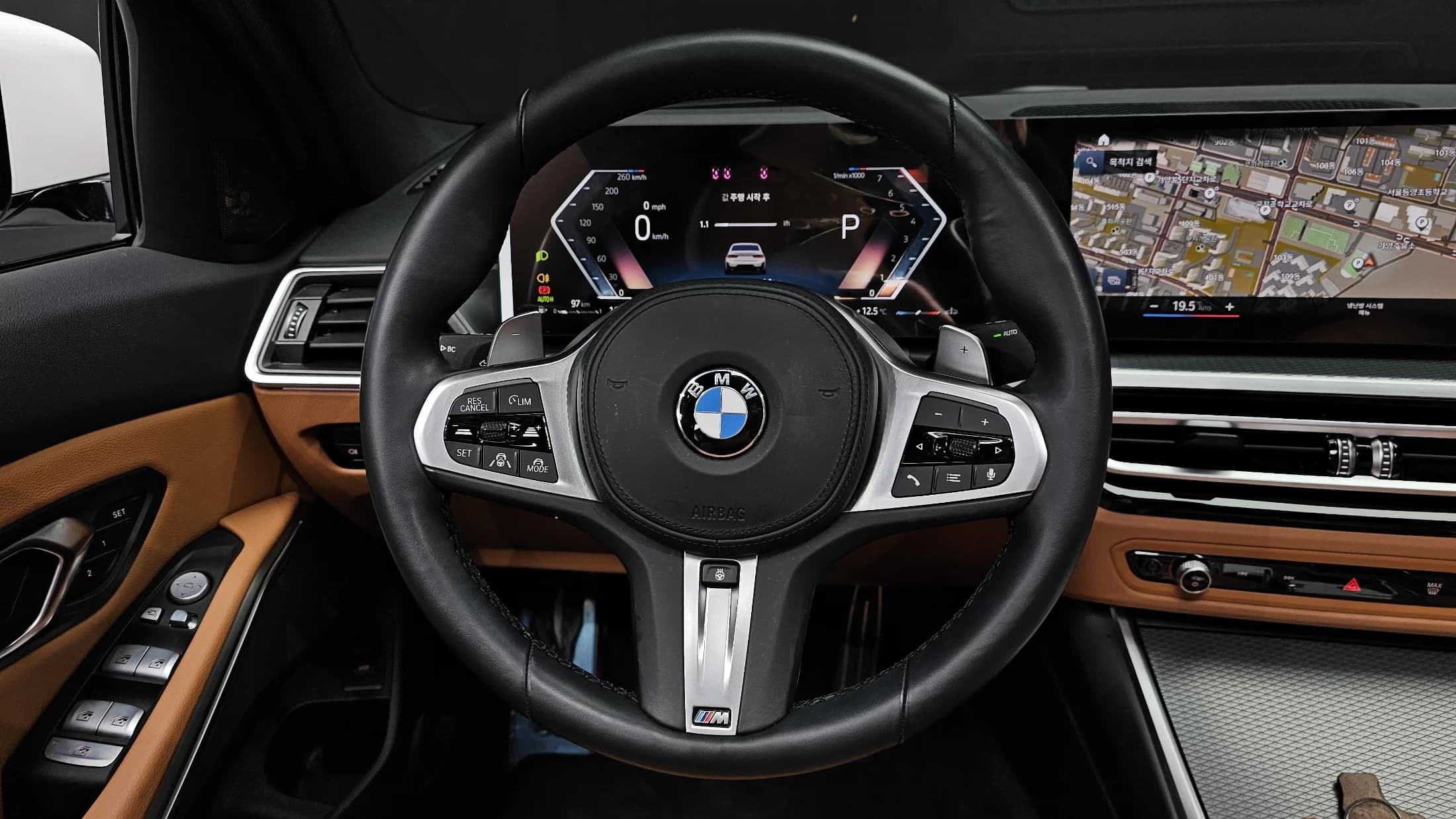 BMW 3-Series 320i M Sport, 2023 г. 14509 км. — фото 13