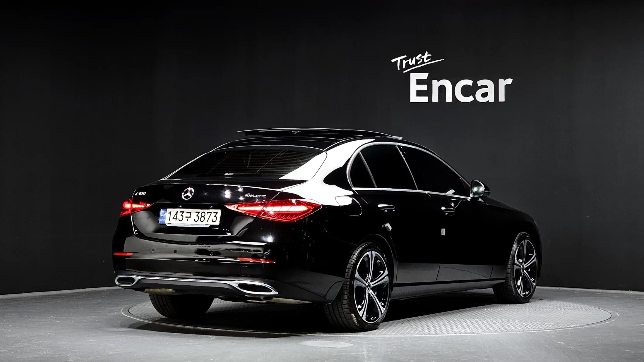 Mercedes-Benz C-Class C300 4MATIC Avantgarde, 2023 г. 16624 км. — фото 2