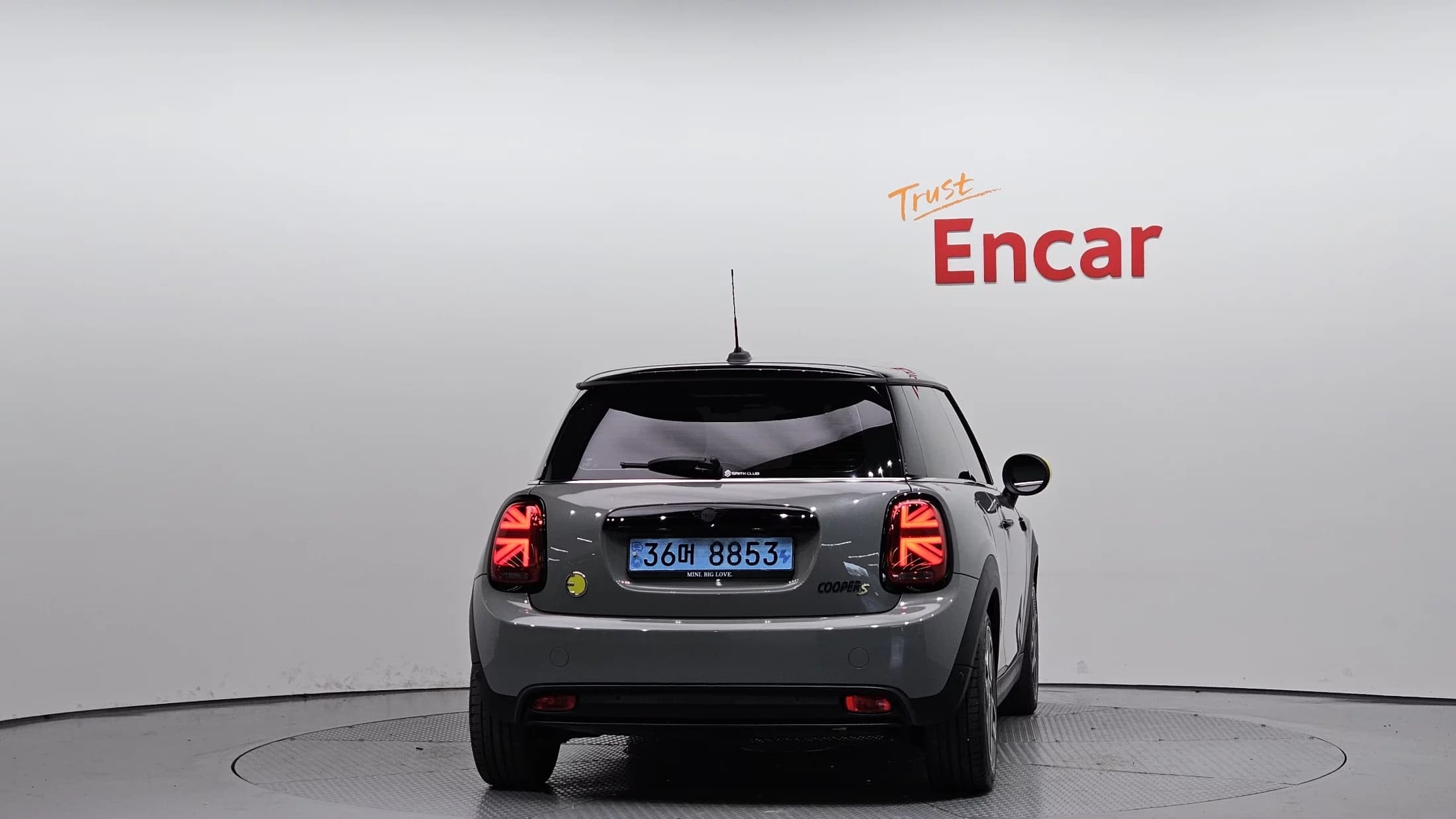 MINI Cooper SE Electric 3rd, электромобиль, 2022 г. 11521 км. — фото 4