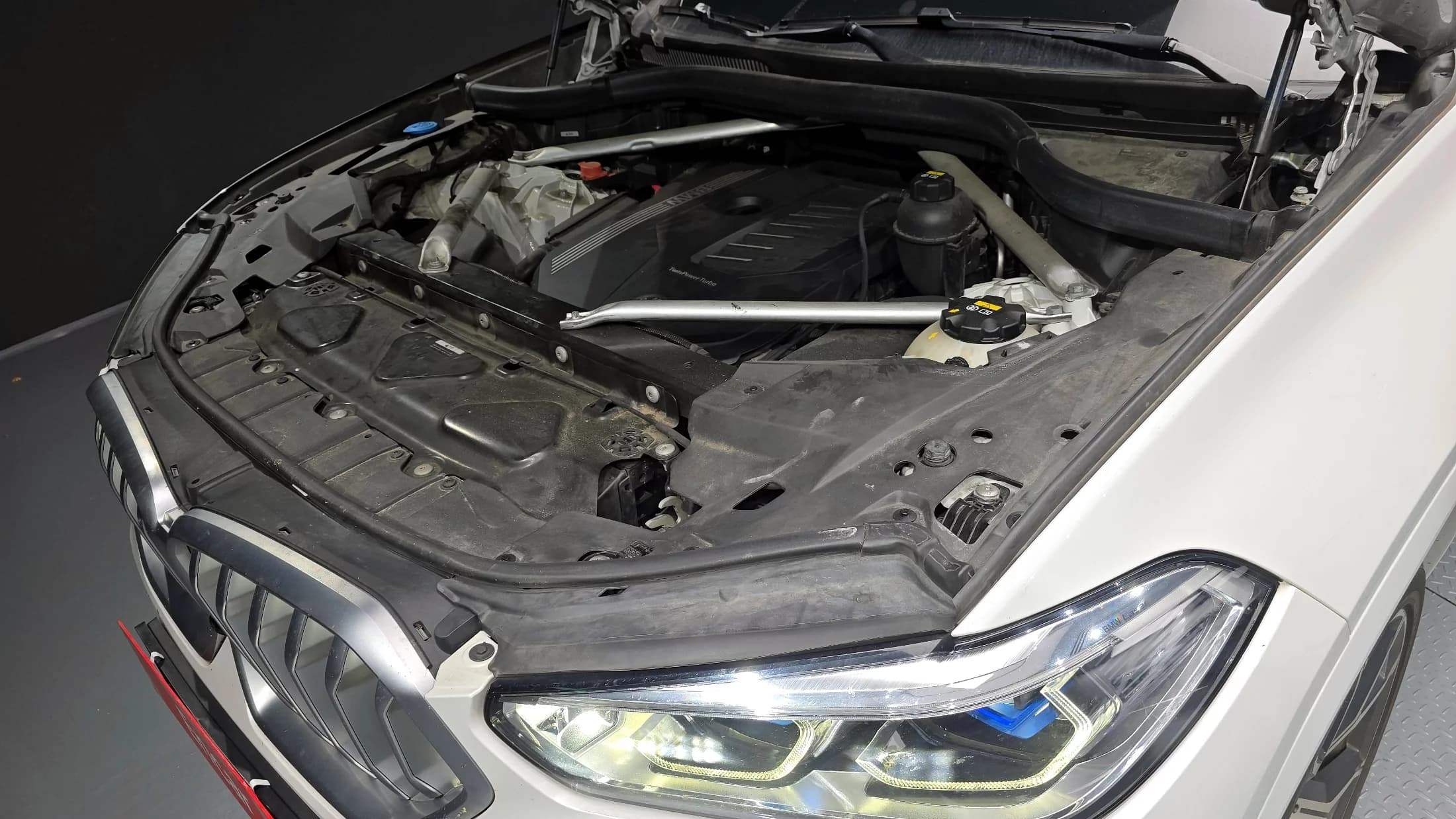 BMW X6 xDrive40i M Sport, 2021 г. 117987 км. — фото 6