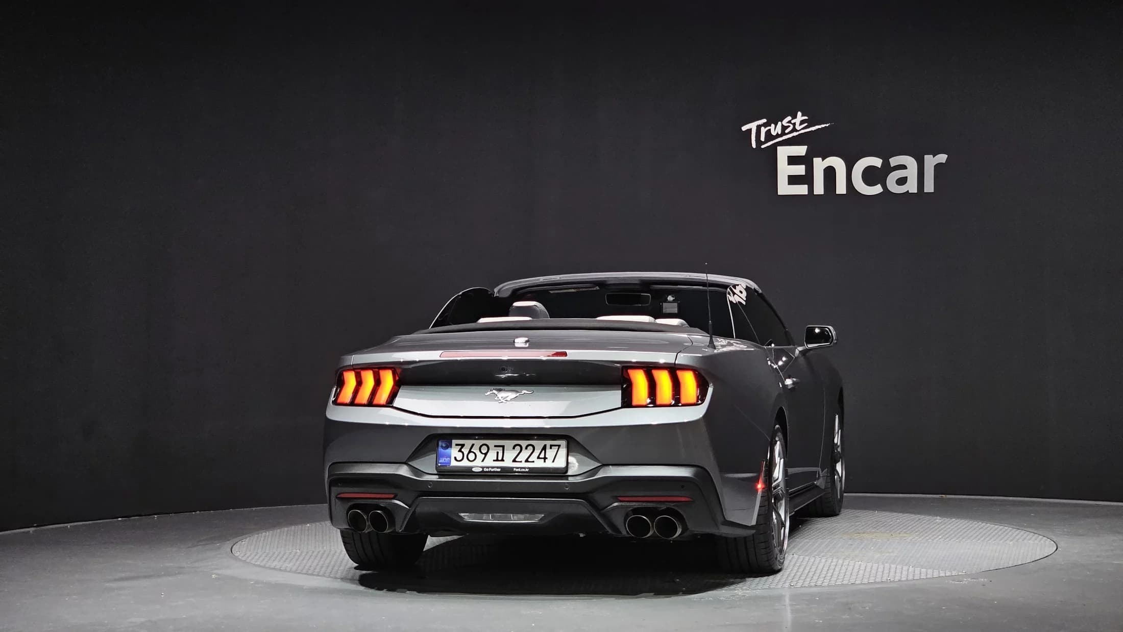 Ford MUSTANG 2.3 Ecoboost Premium Convertible, 2024 г. 3907 км. — фото 4