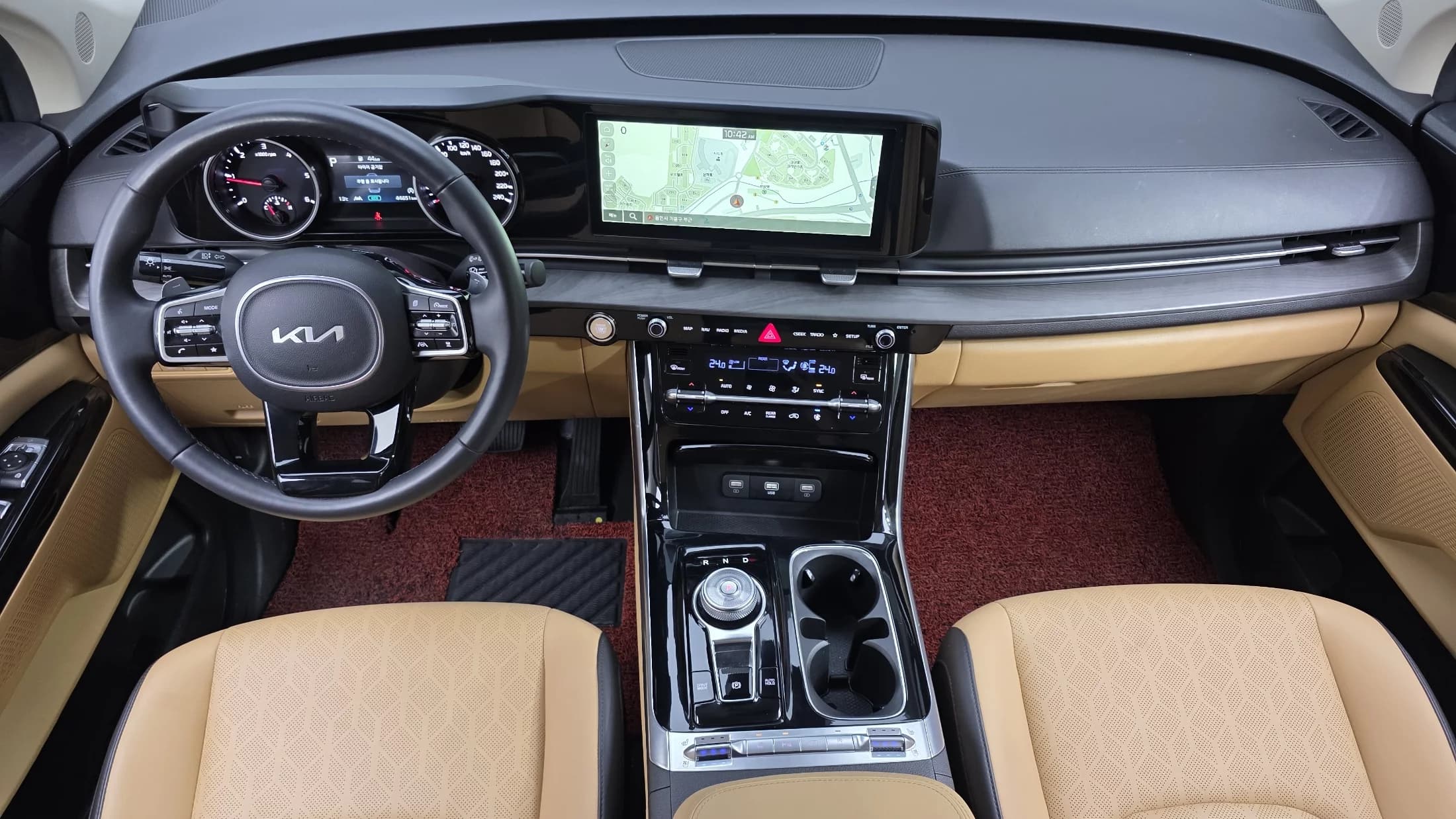 Kia Carnival 9-Seater Noblesse, 2023 г. 44720 км. — фото 7
