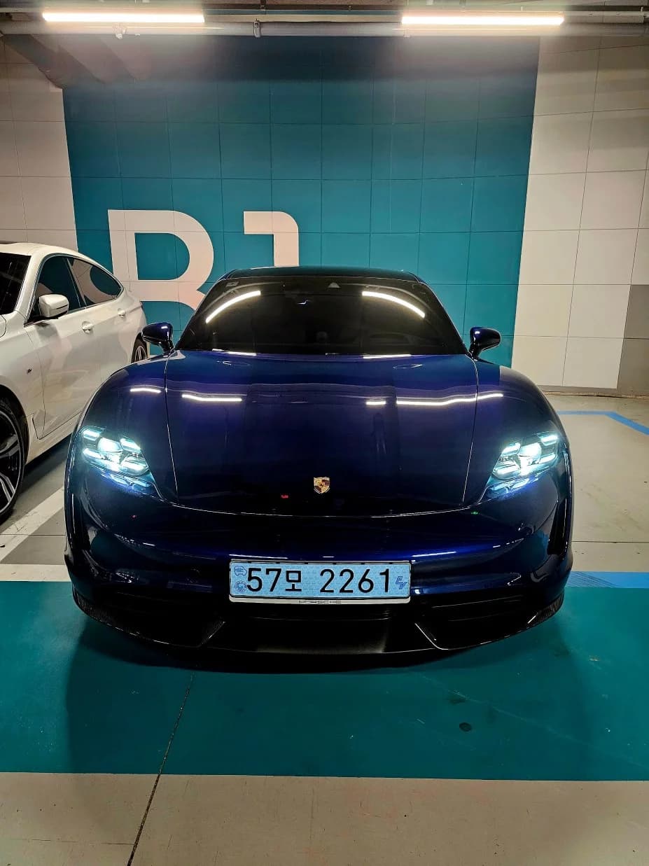 Porsche TAYCAN Turbo S, электромобиль, 2021 г. 23622 км. — фото 12