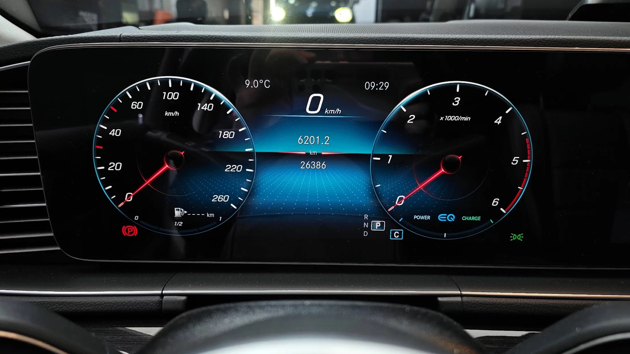 Mercedes-Benz GLE-Class GLE300d 4MATIC, 2022 г. 26413 км. — фото 8
