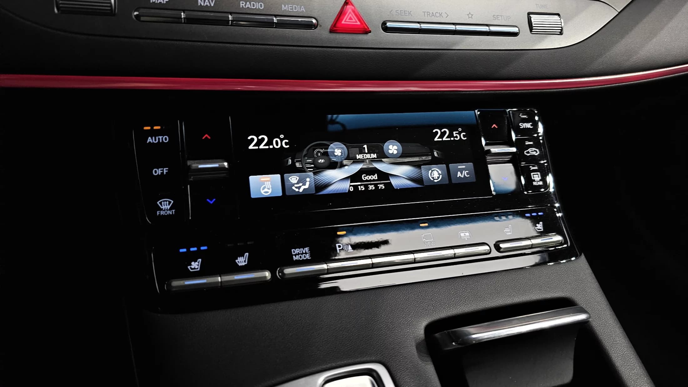 Hyundai Grandeur 2.5 Premium, 2021 г. 90064 км. — фото 17