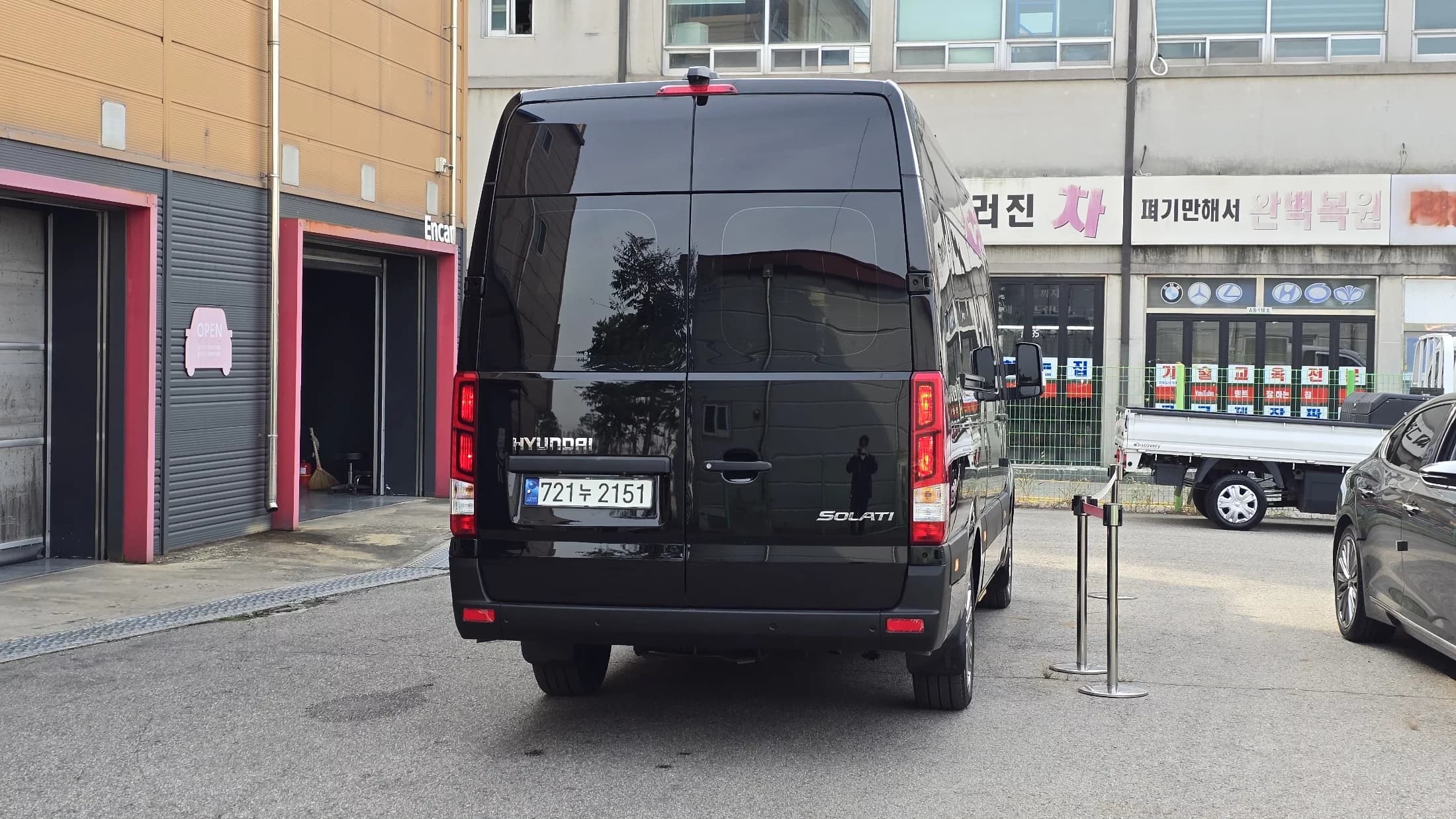 Hyundai H1 15-seater Luxury, 2022 г. 5680 км. — фото 4
