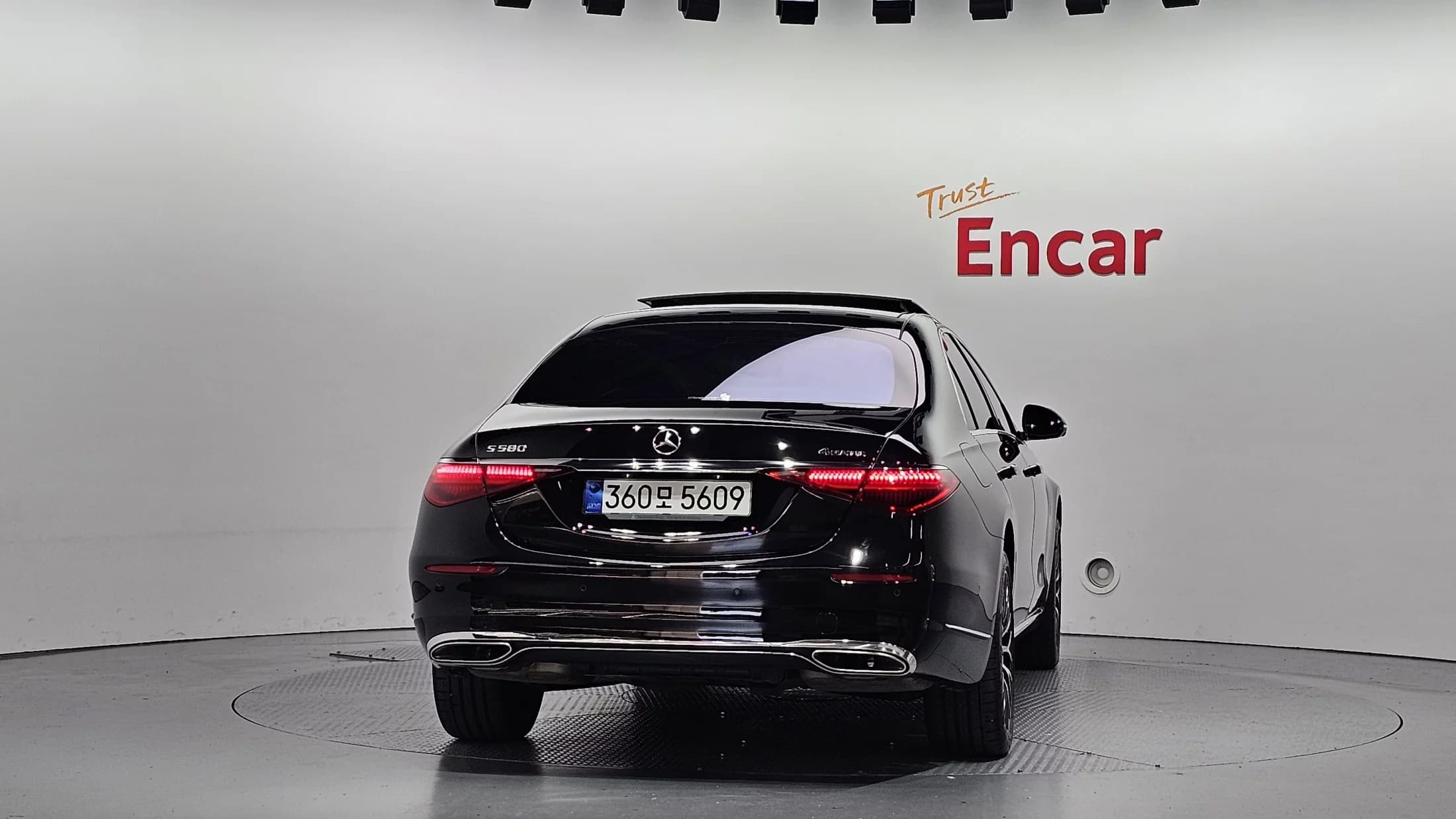 Mercedes-Benz S-Class S580L 4MATIC, 2022 г. 52145 км. — фото 4