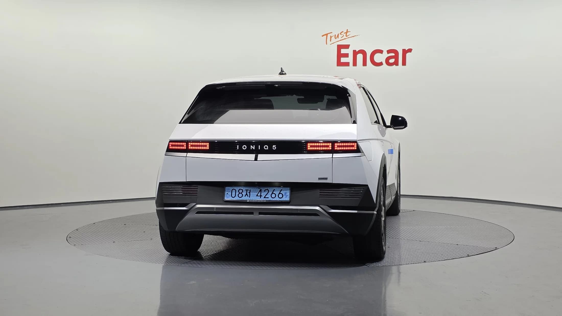 Hyundai Ioniq 5 Long Range AWD Exclusive, электромобиль, 2021 г. 106387 км. — фото 4