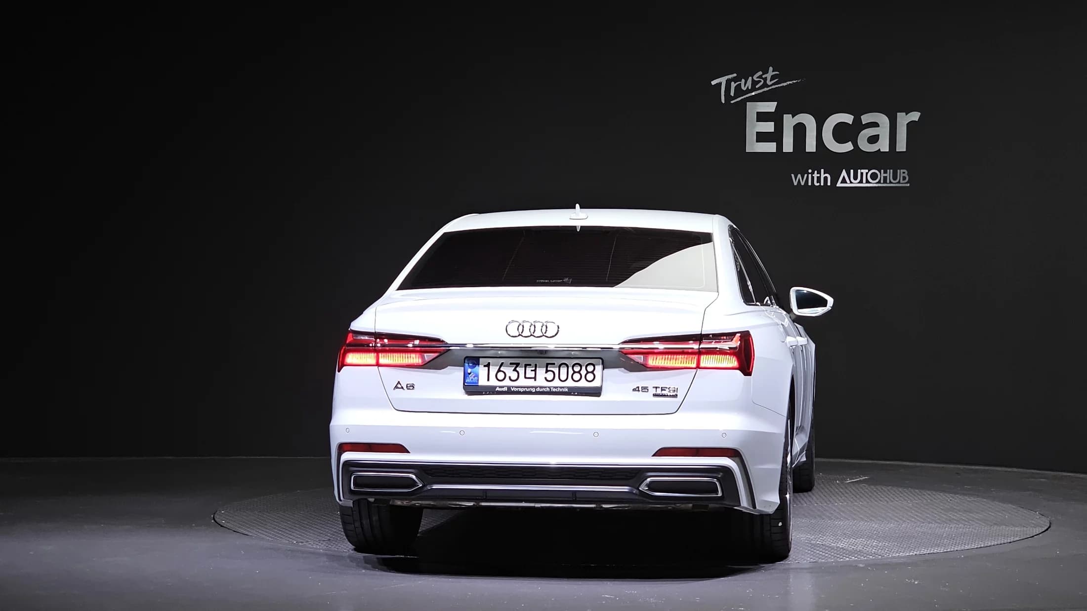 Audi A6 45 TFSI Quattro Premium, 2023 г. 9814 км. — фото 4