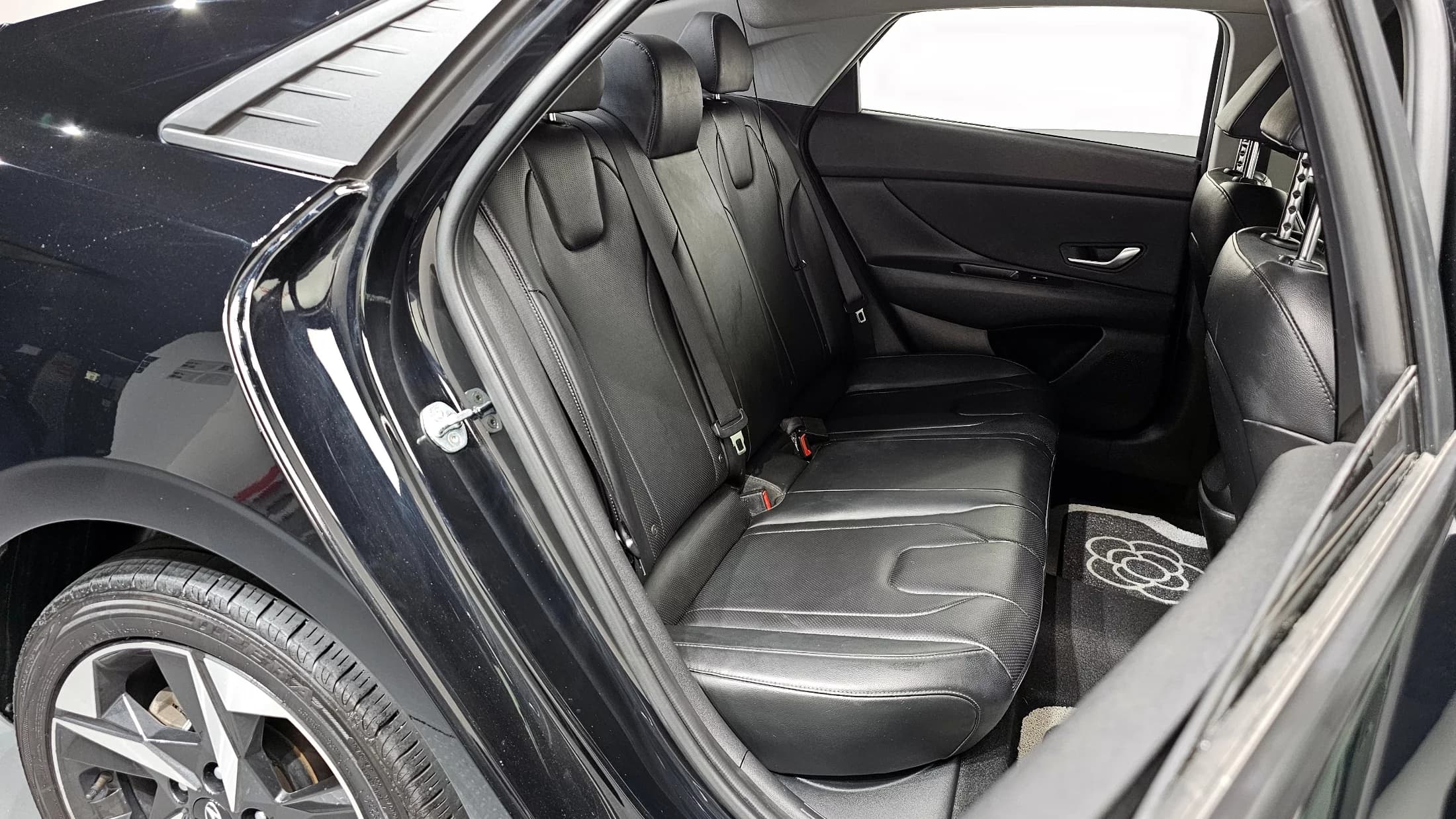Hyundai AVANTE (Хендай Элантра) 1.6 Modern, 2021 г. 54099 км. — фото 12