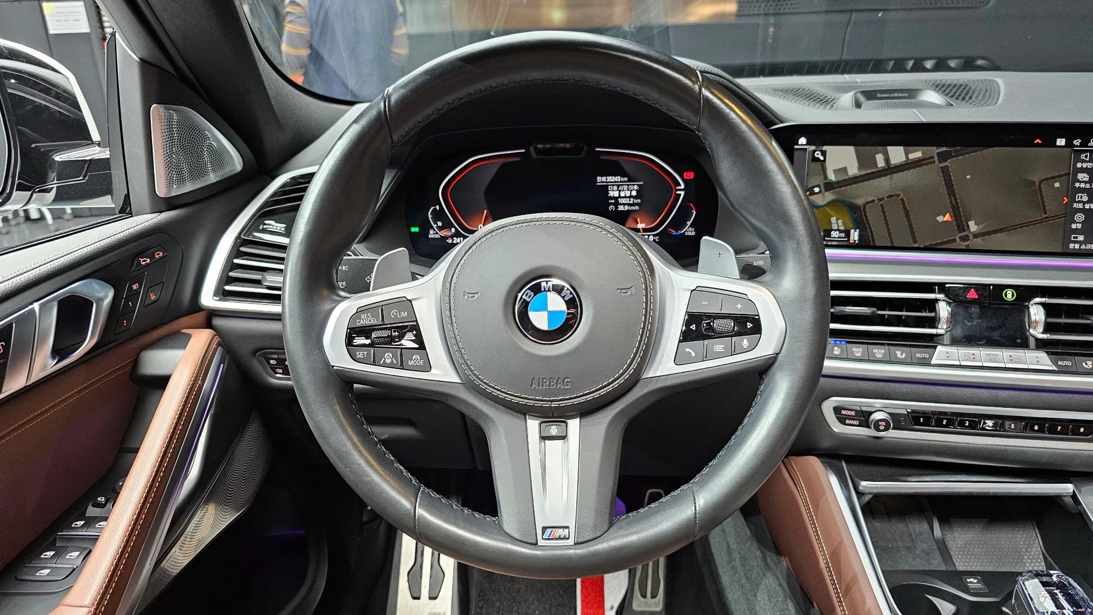 BMW X6 xDrive30d M Sport, 2021 г. 35376 км. — фото 13