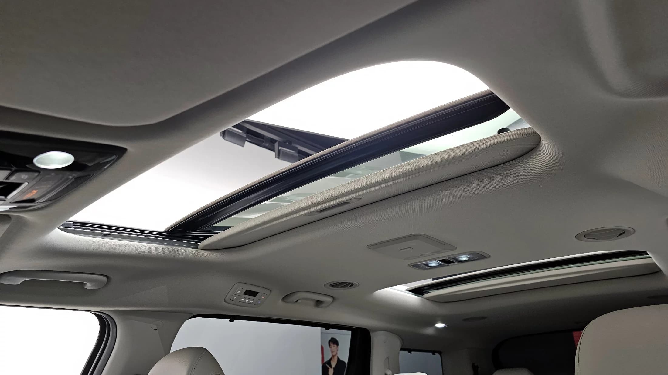 Kia Carnival Gasoline 9-Seater Noblesse, 2022 г. 63128 км. — фото 19