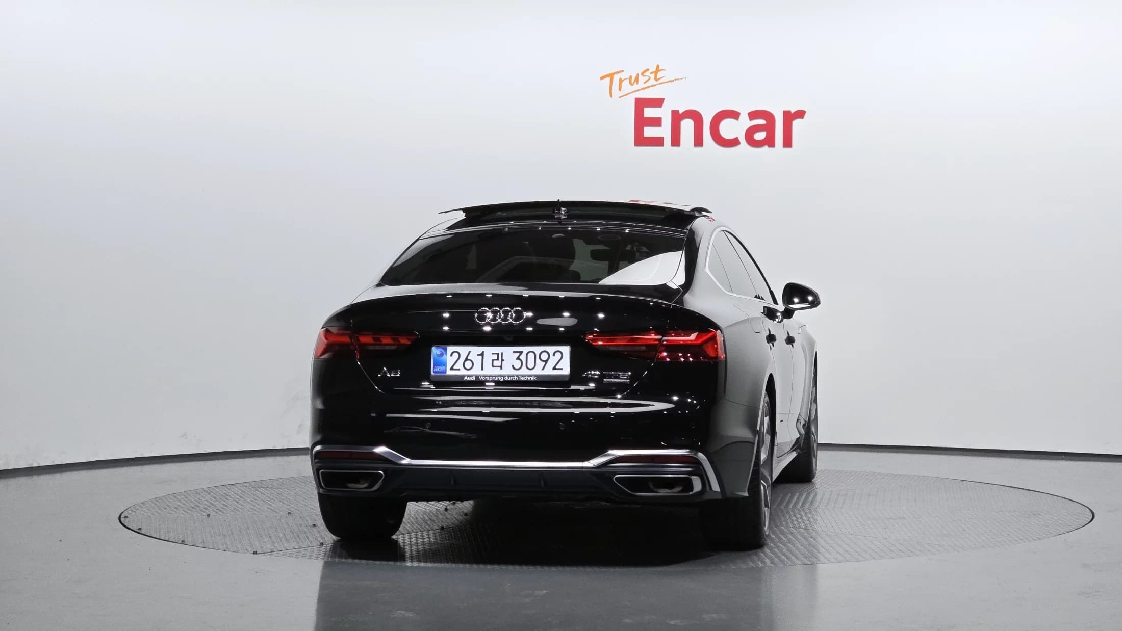 Audi A5 40 TFSI Quattro Premium Sportback, 2024 г. 4260 км. — фото 4