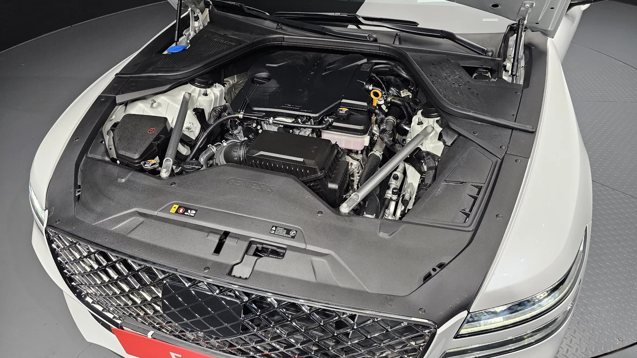 Genesis G80 Gasoline 2.5 Turbo AWD, 2021 г. 20862 км. — фото 6