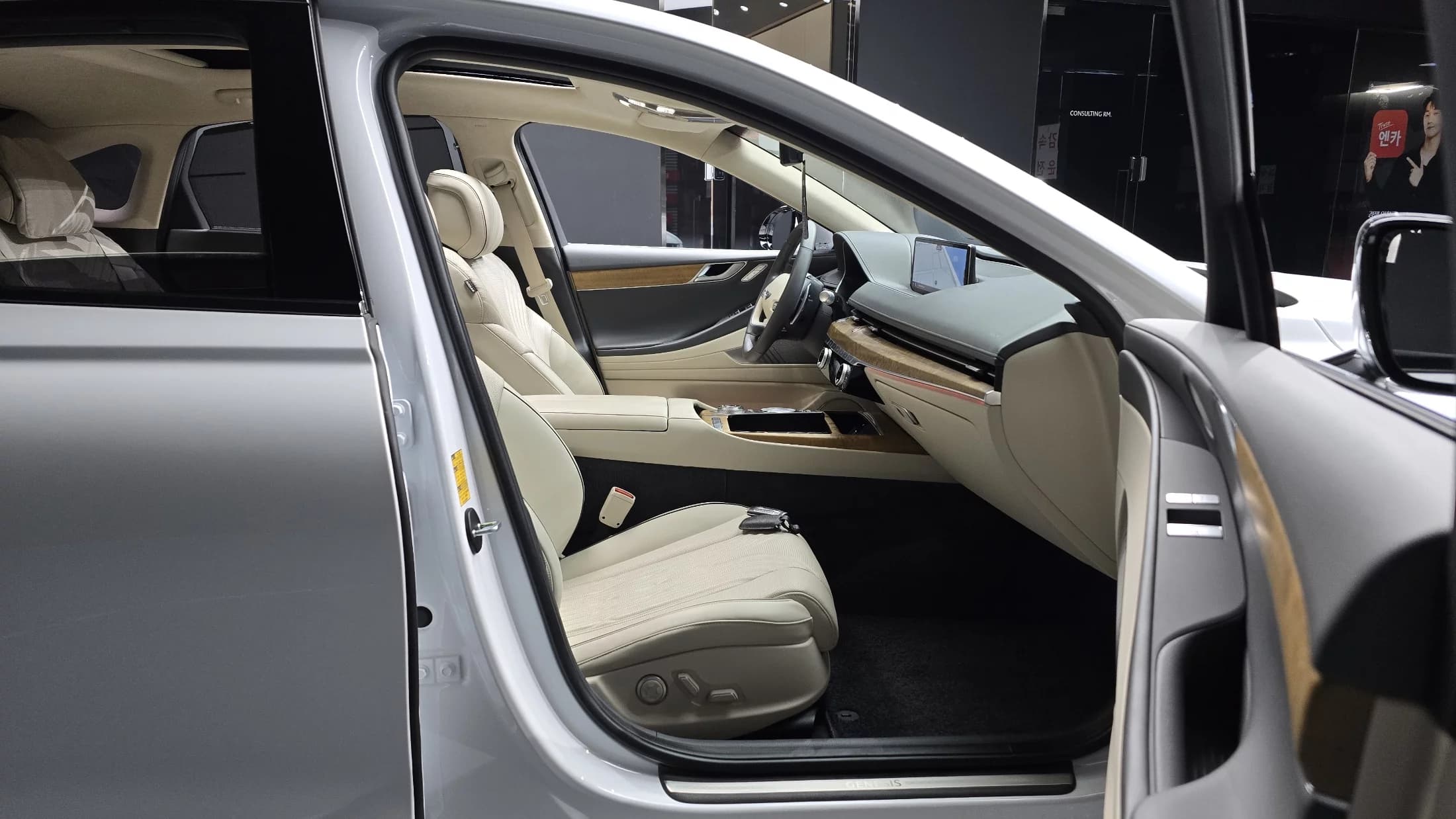 Genesis G80 Gasoline 2.5 Turbo AWD, 2021 г. 20862 км. — фото 10