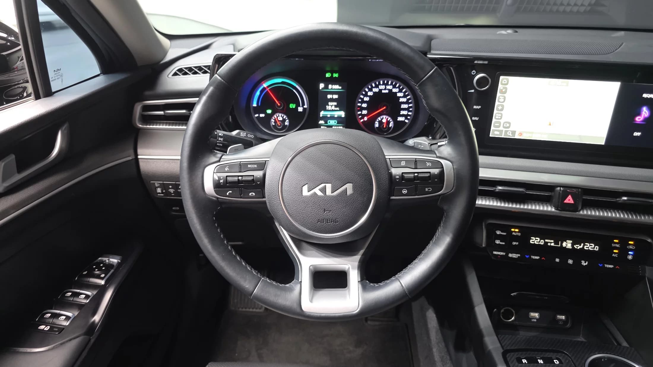Kia K5 (Киа Оптима) Prestige, гибрид, 2023 г. 74173 км. — фото 13