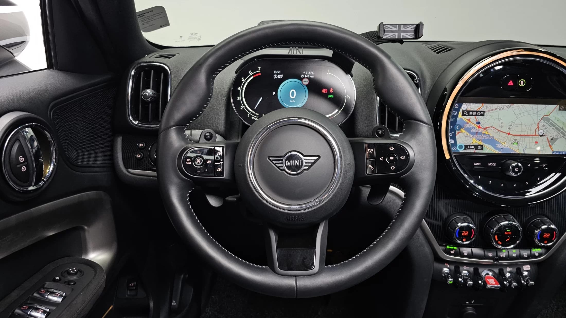 MINI Countryman ALL4 Highland Edition 2nd Gen, 2023 г. 35800 км. — фото 13