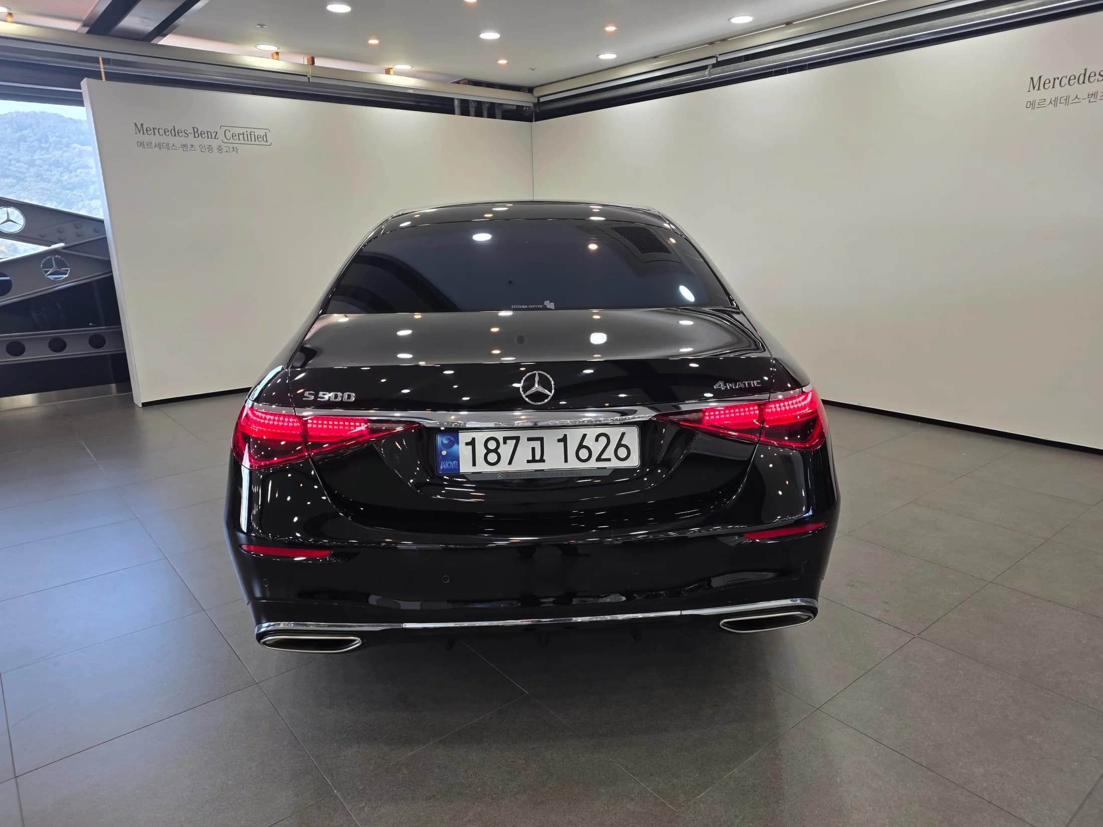 Mercedes-Benz S-Class S500 4MATIC, 2023 г. 15465 км. — фото 4