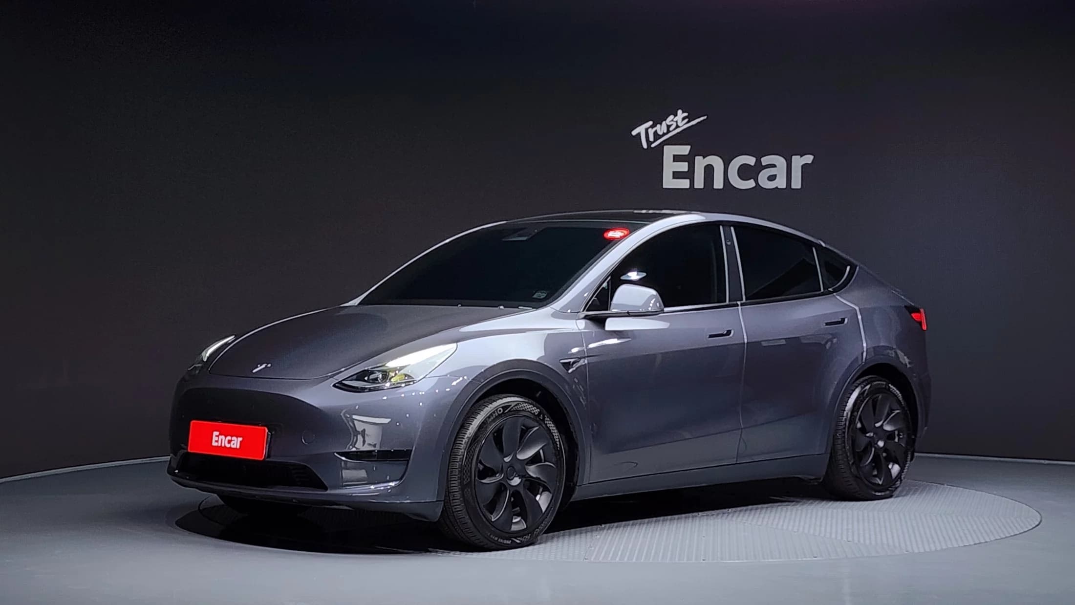 Tesla Model Y RWD, электромобиль, 2024 г. 16851 км.