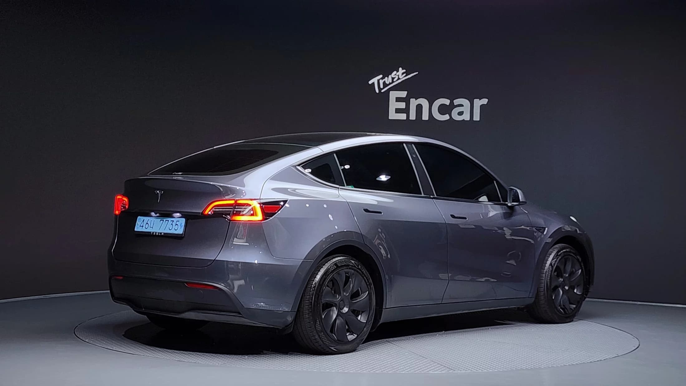 Tesla Model Y RWD, электромобиль, 2024 г. 16851 км. — фото 2