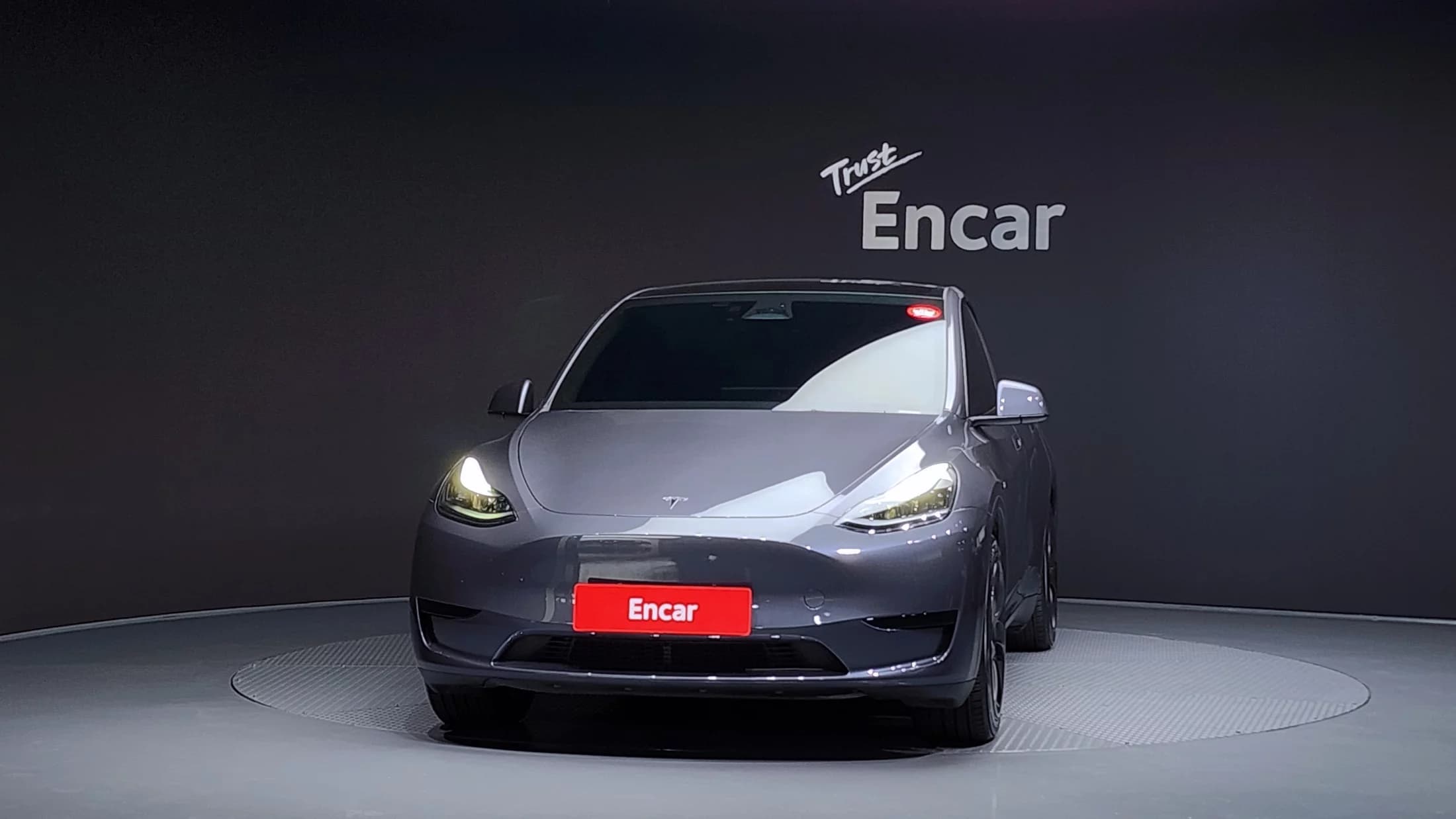 Tesla Model Y RWD, электромобиль, 2024 г. 16851 км. — фото 3