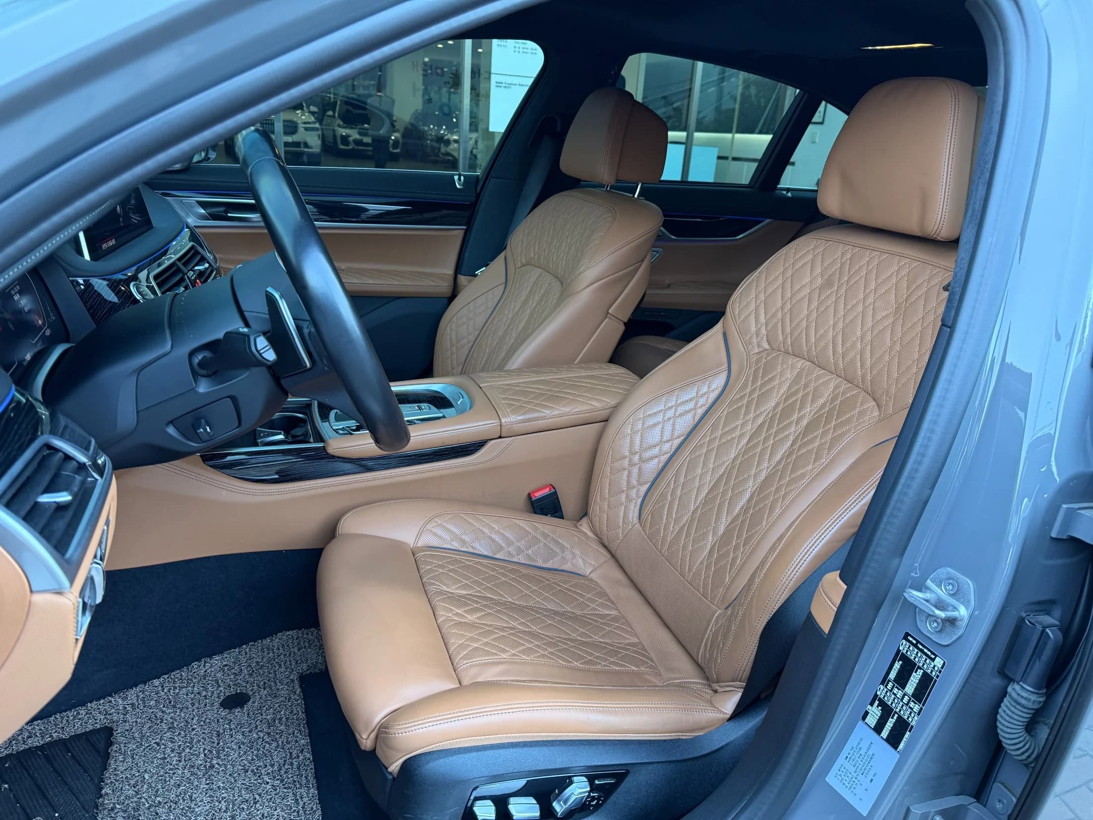 BMW 7-Series 740i M Sport, 2022 г. 75035 км. — фото 2