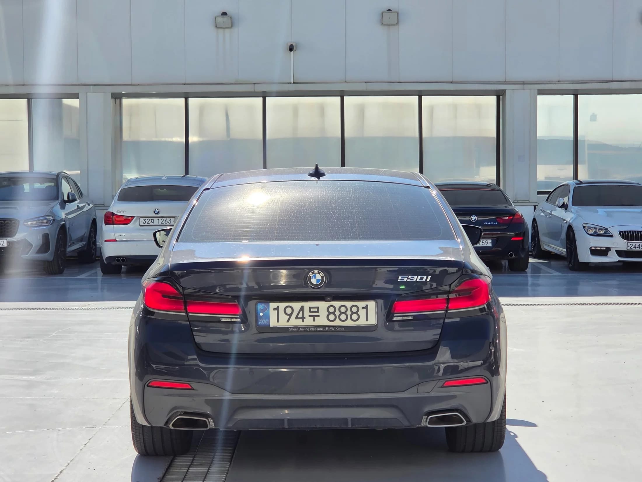 BMW 5-Series 530i M Sport Package, 2021 г. 69524 км. — фото 4