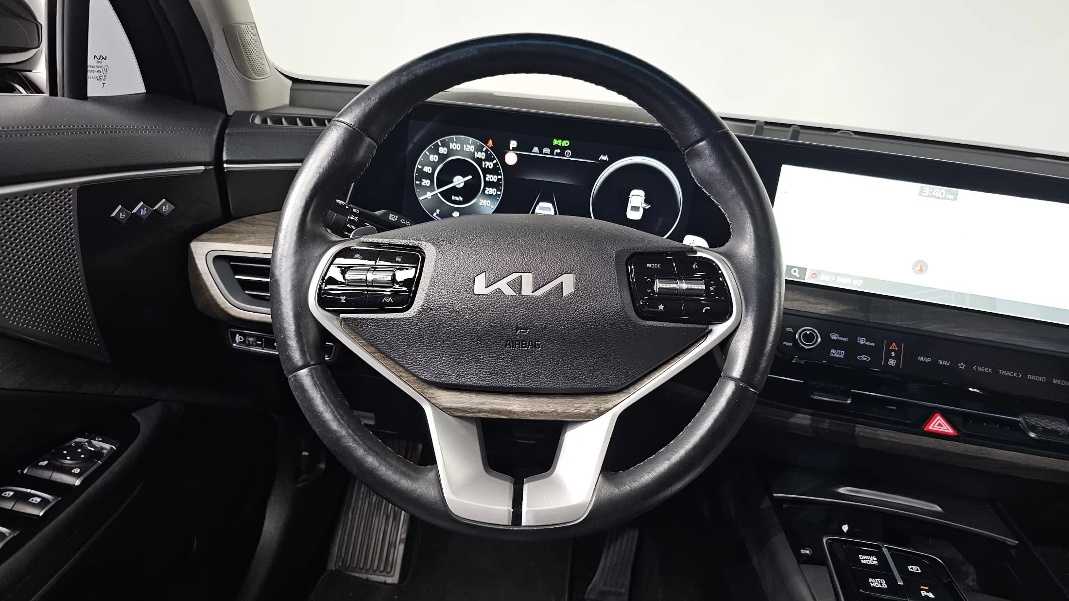 Kia K8 2.5 Gasoline 2WD Noblesse, 2022 г. 26258 км. — фото 13