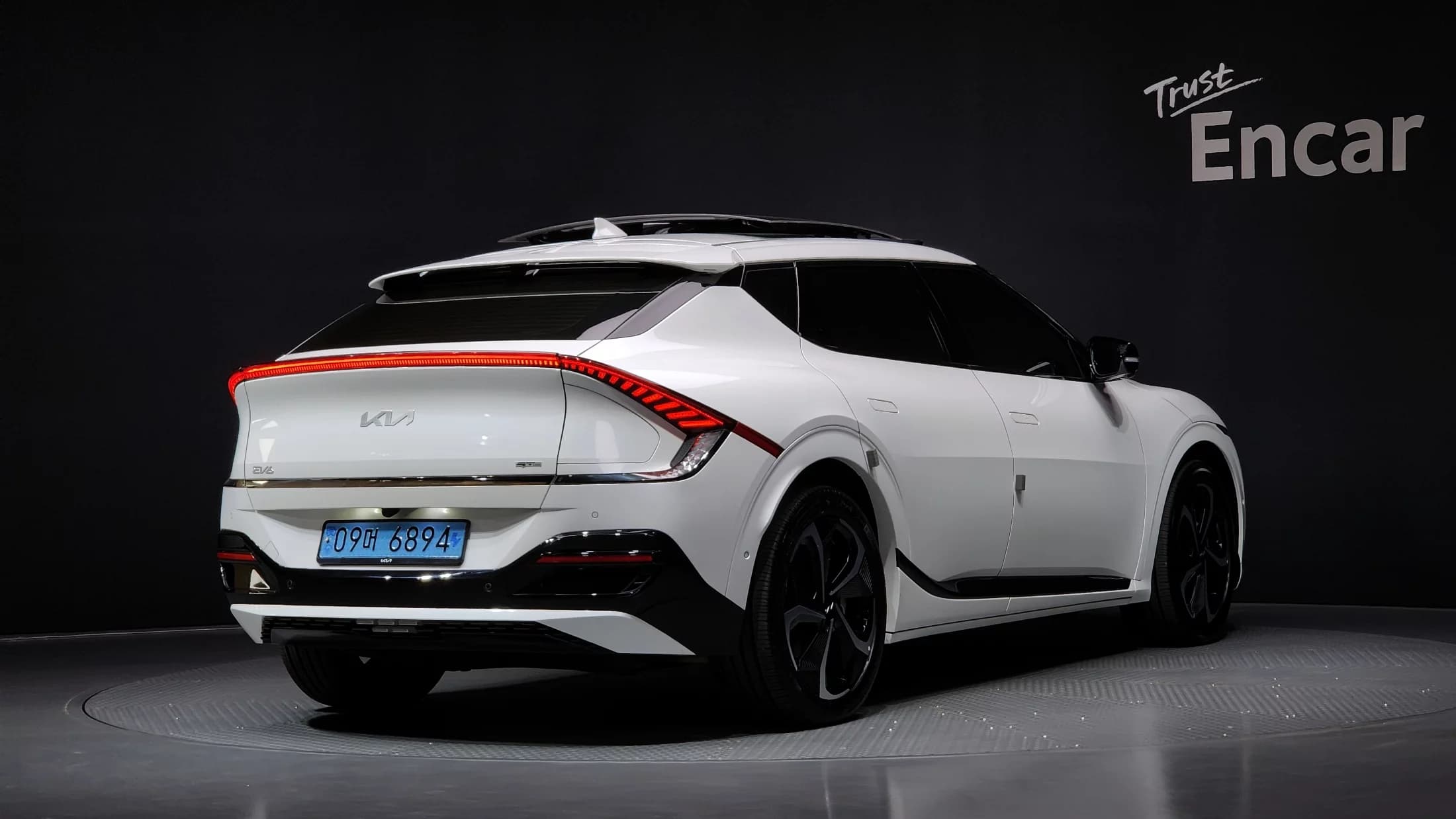 Kia EV6 Long Range GT Line, электромобиль, 2021 г. 81195 км. — фото 2
