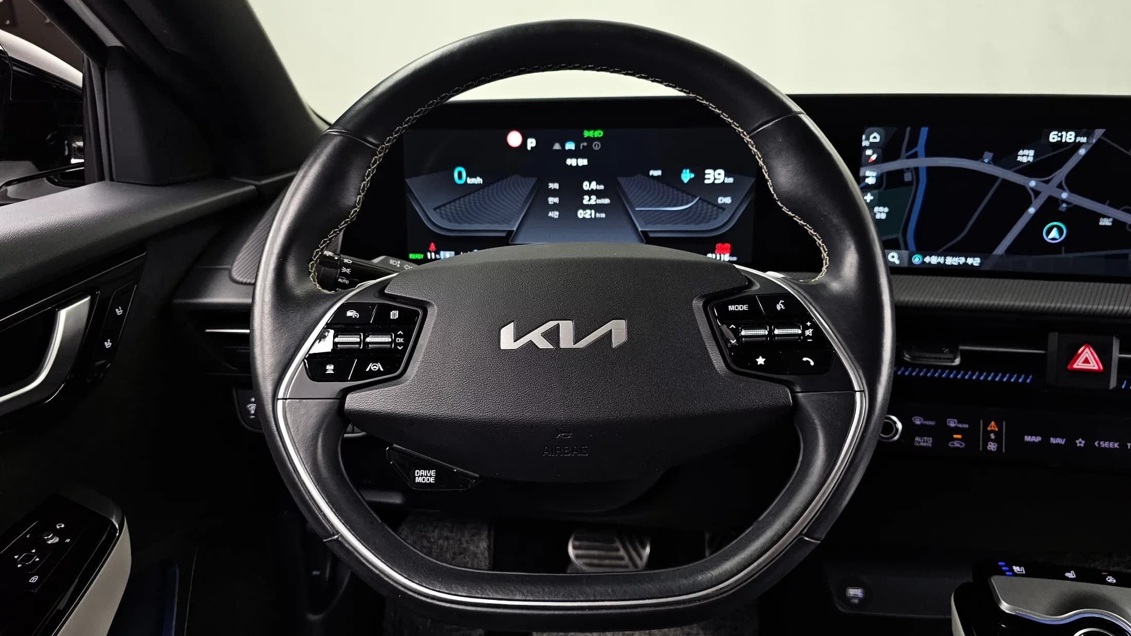 Kia EV6 Long Range GT Line, электромобиль, 2021 г. 81195 км. — фото 13