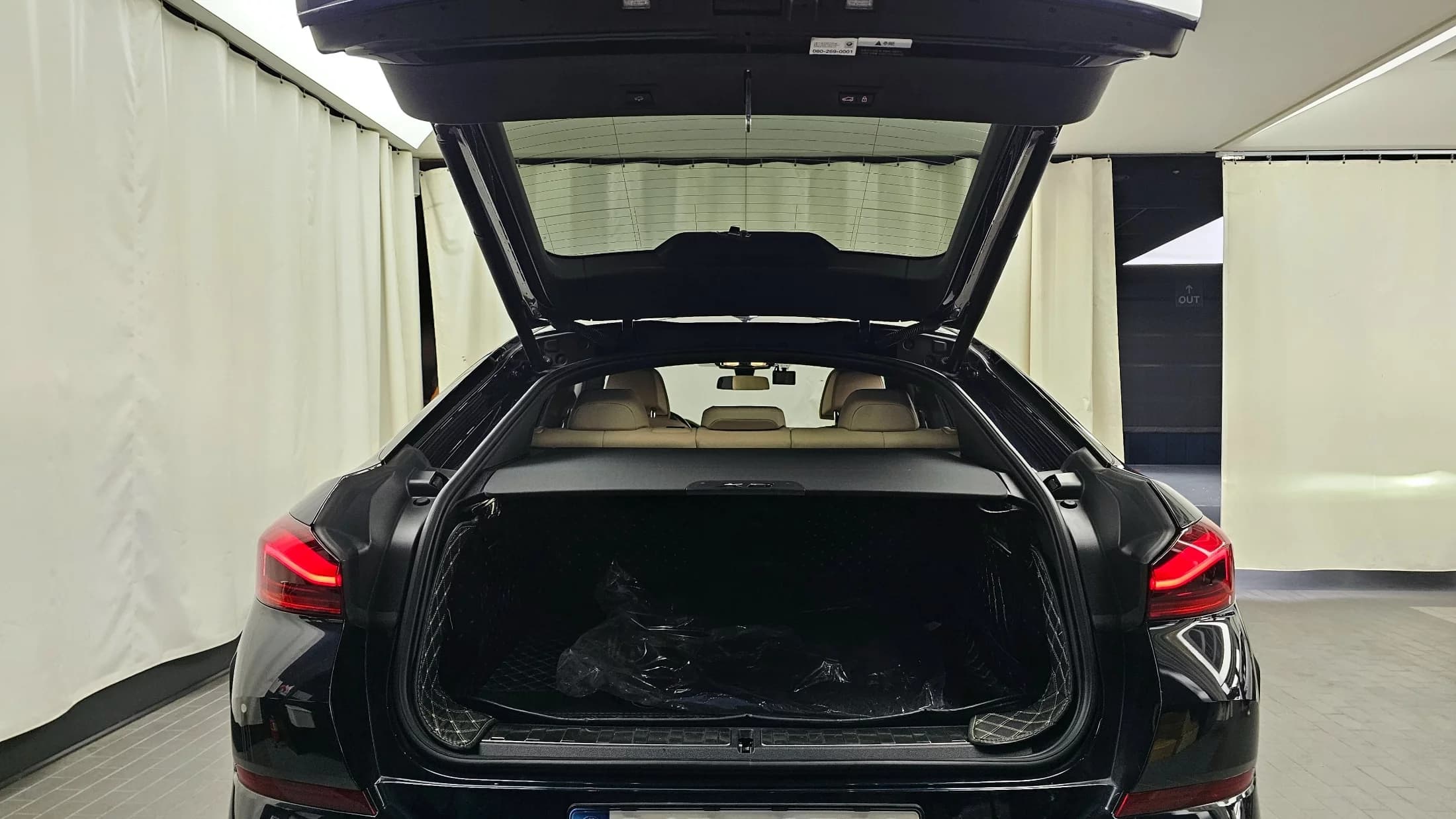 BMW X6 xDrive40i M Sport, 2021 г. 83080 км. — фото 20