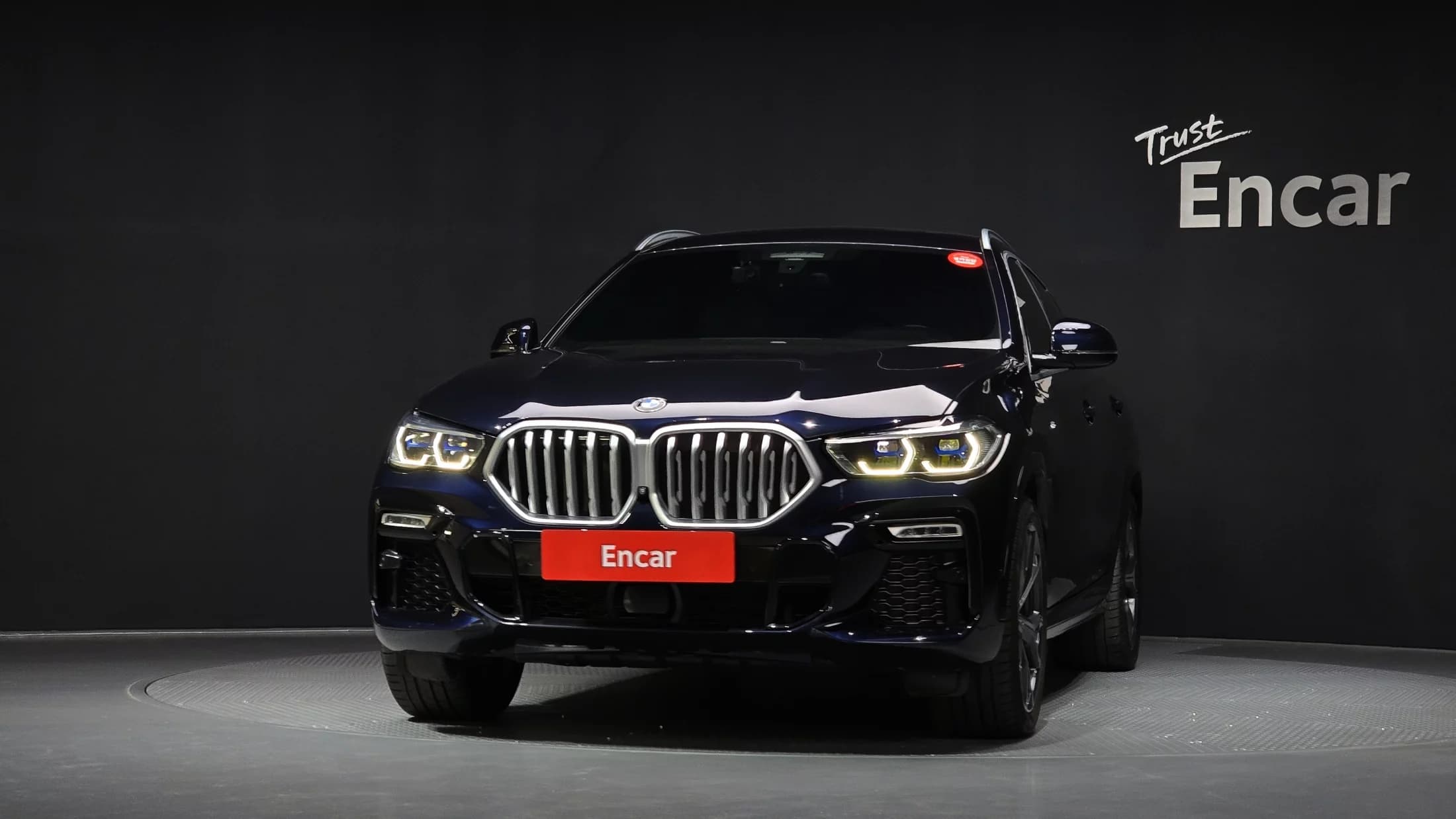BMW X6 xDrive40i M Sport, 2021 г. 83080 км. — фото 3