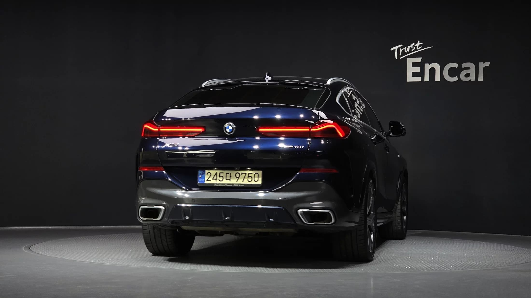 BMW X6 xDrive40i M Sport, 2021 г. 83080 км. — фото 4