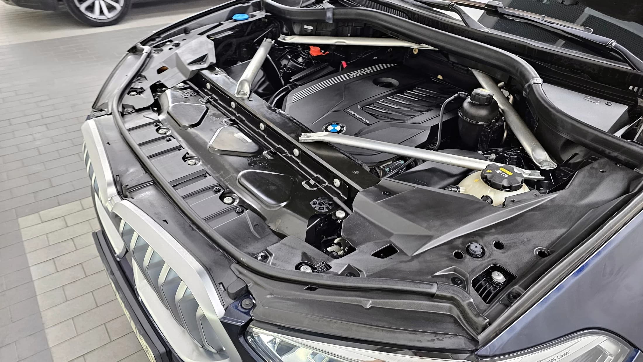 BMW X6 xDrive40i M Sport, 2021 г. 83080 км. — фото 6