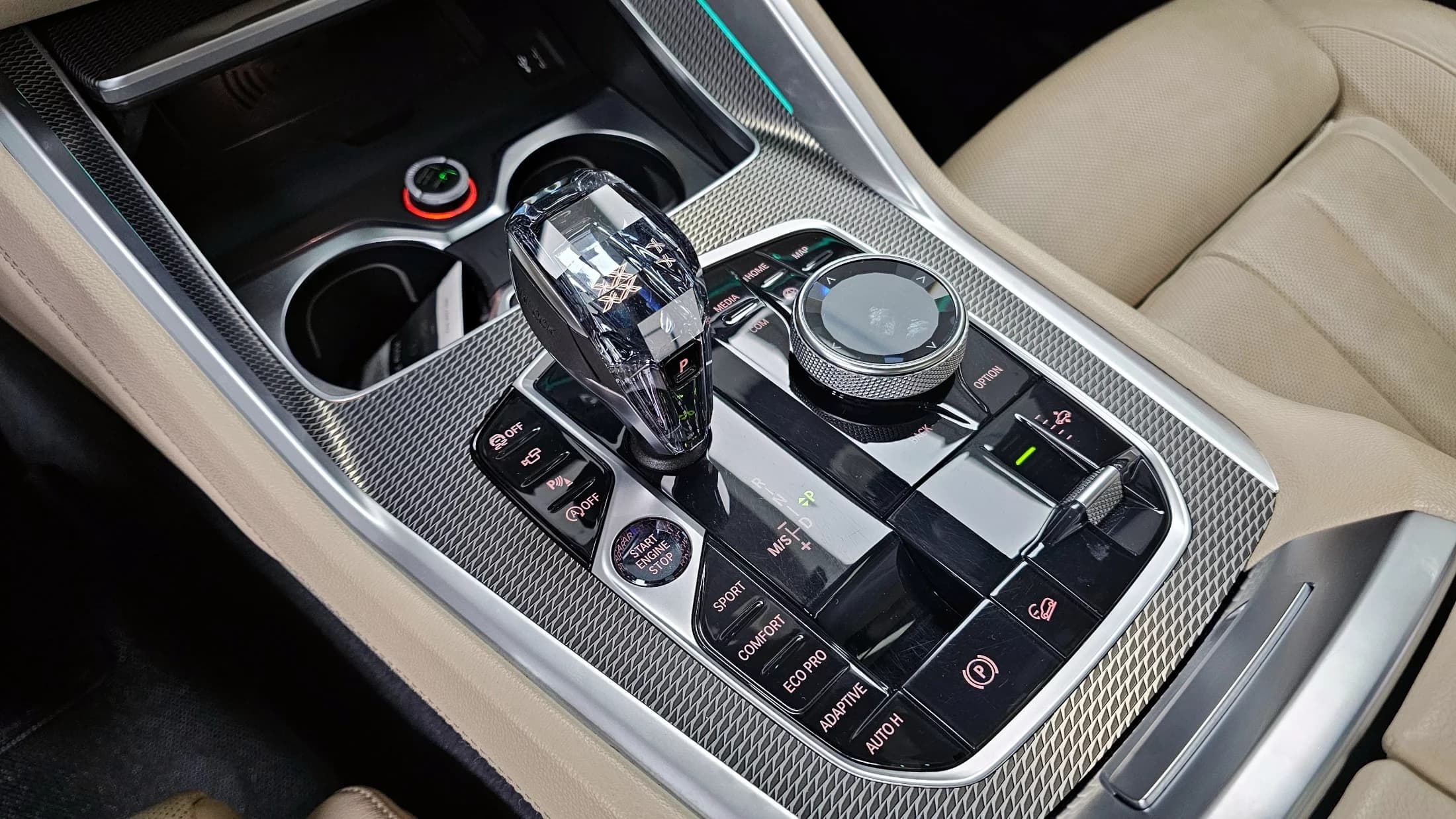 BMW X6 xDrive40i M Sport, 2021 г. 83080 км. — фото 9