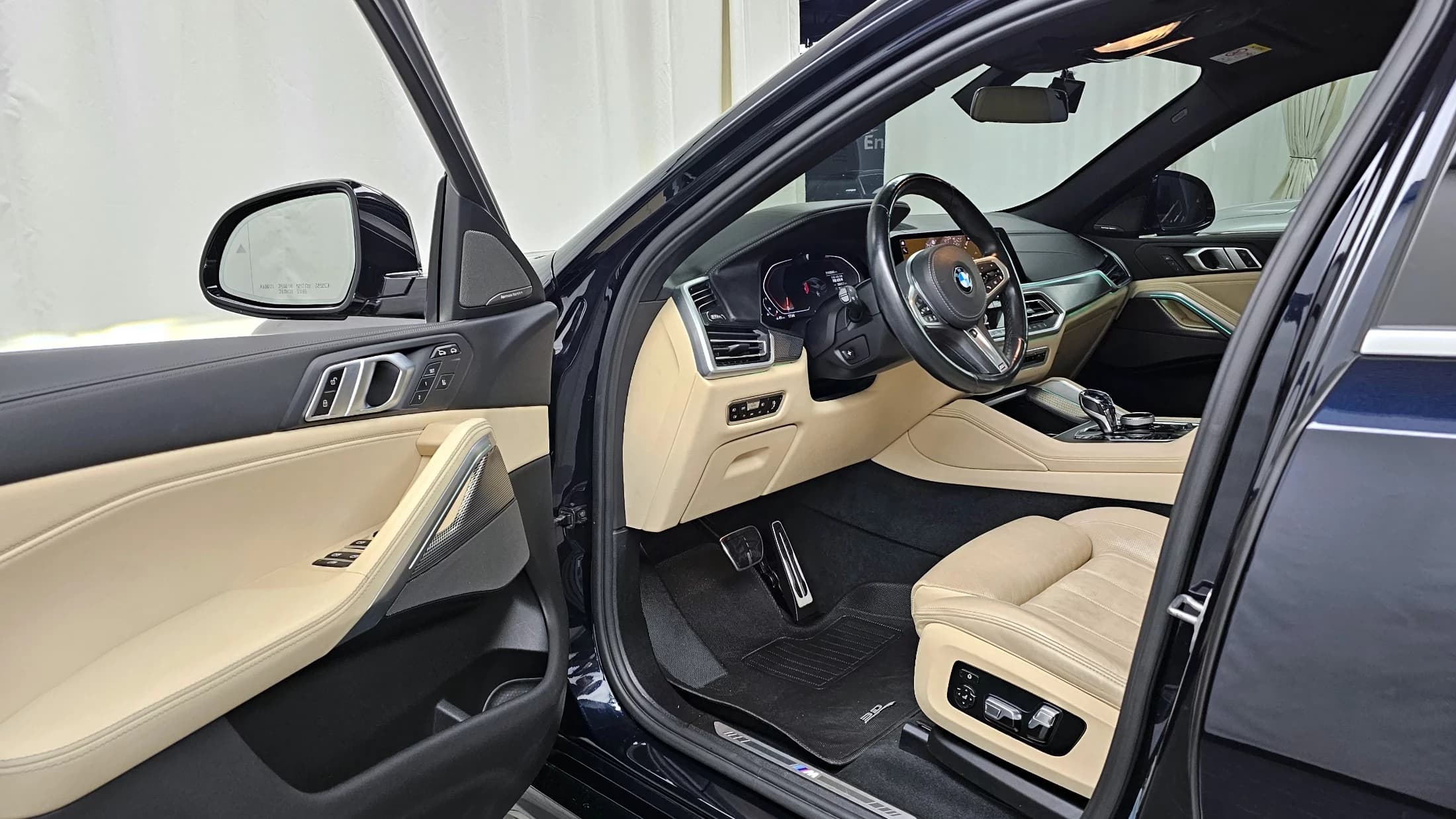 BMW X6 xDrive40i M Sport, 2021 г. 83080 км. — фото 10
