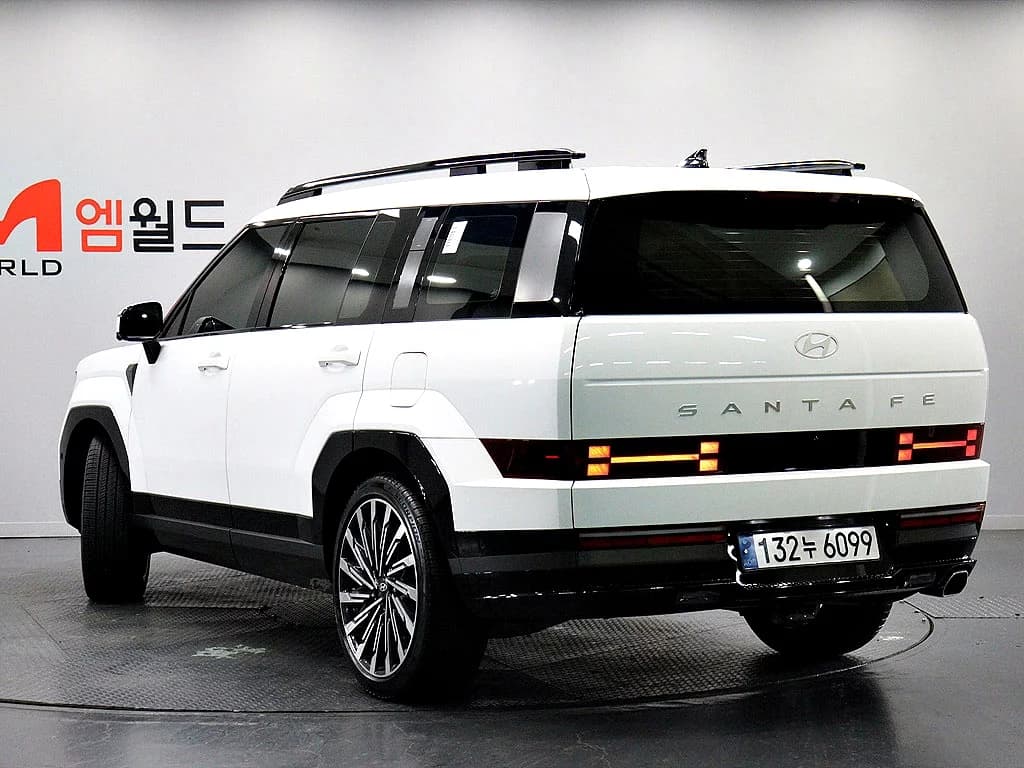 Hyundai Santa Fe Gasoline 2.5T 2WD Calligraphy, 2023 г. 11026 км. — фото 4