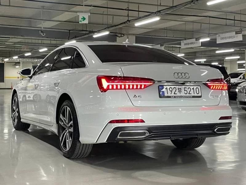 Audi A6 40 TDI Premium, 2023 г. 38707 км. — фото 6